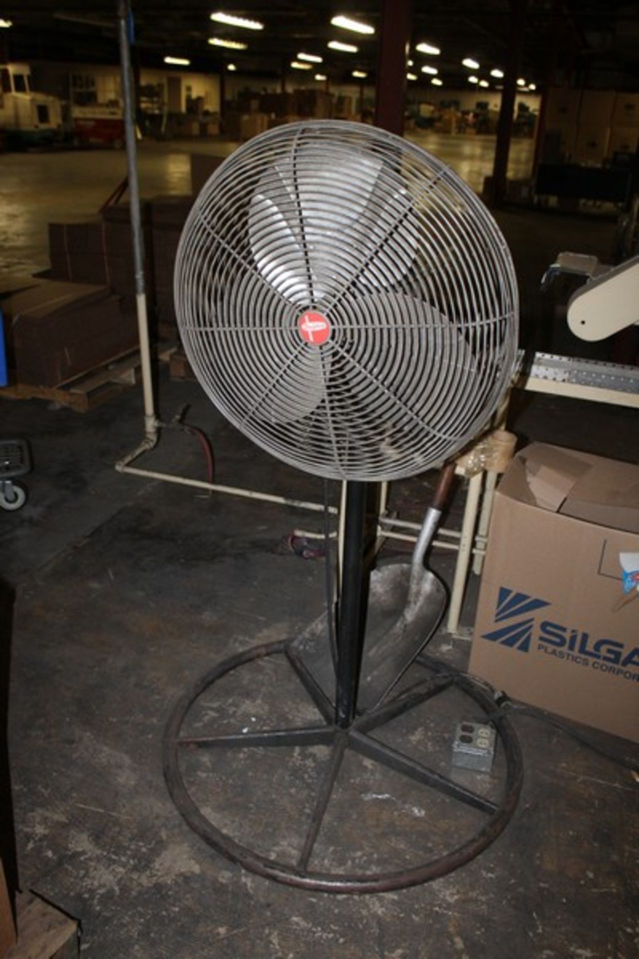 INDUSTRIAL FAN