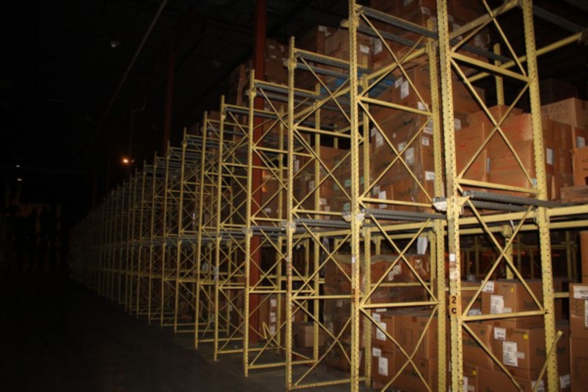 (33) SECTIONS OF DOUBLE SIDED PALLET RACK WITH FRONT TO BACK CROSSBEAMS, 14' X 8' X 48"