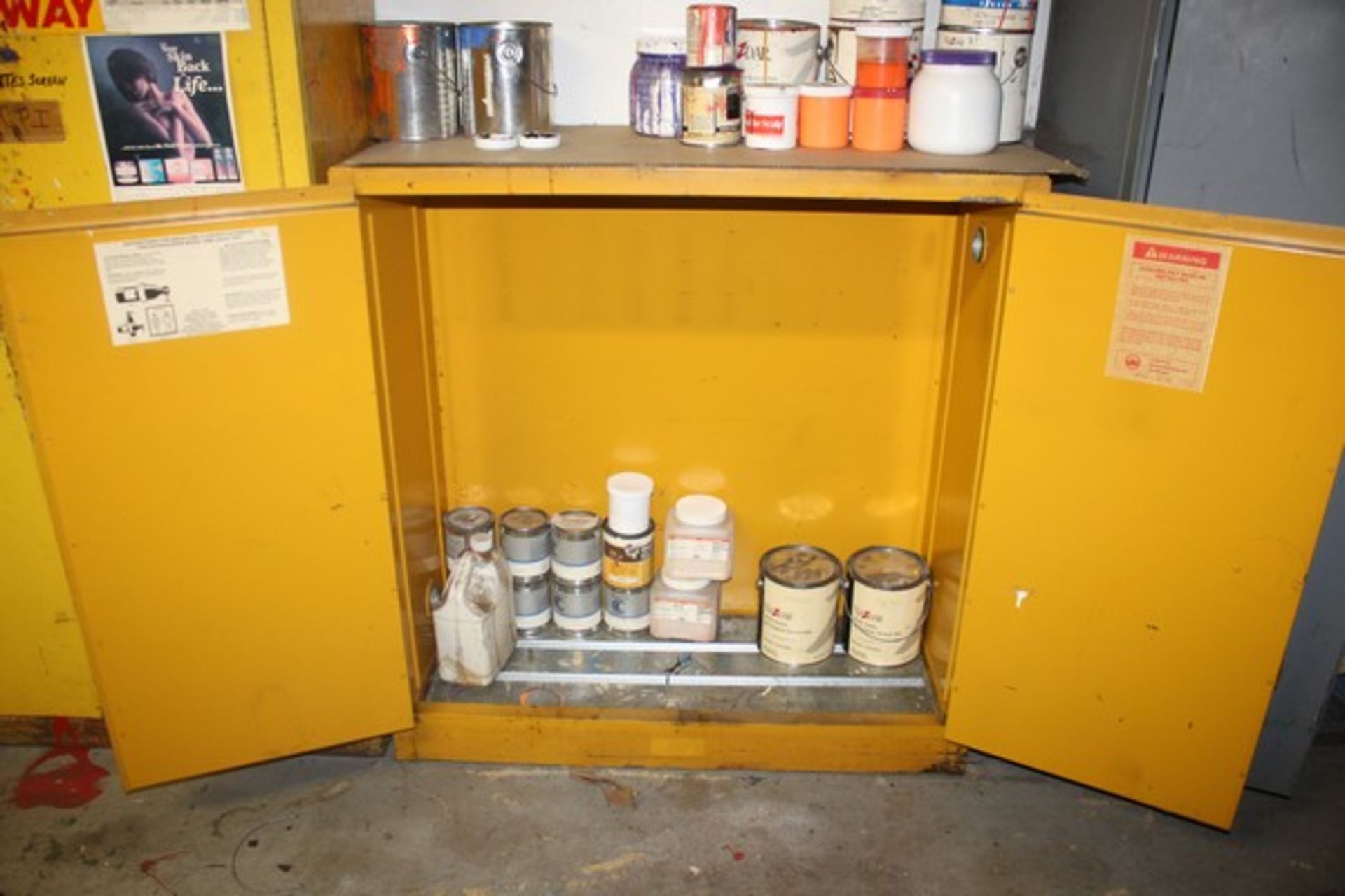 JUSTRITE MODEL 25300 FLAMMABLE LQUID STORAGE CABINET, 30 GAL. CAP., 65" X 44" X 18" - Image 3 of 3