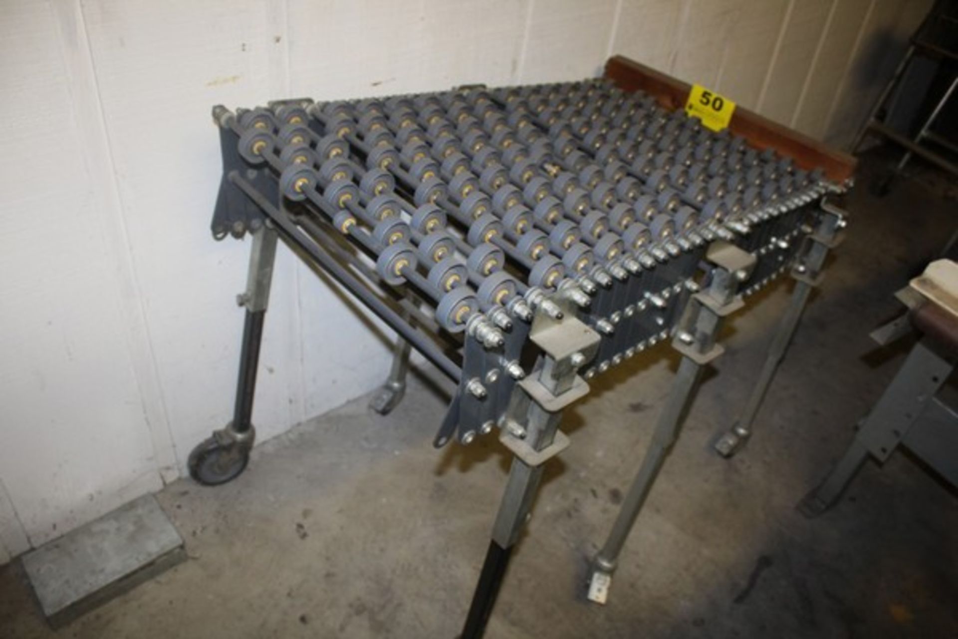 PORTABLE ACCORDIAN CONVEYOR