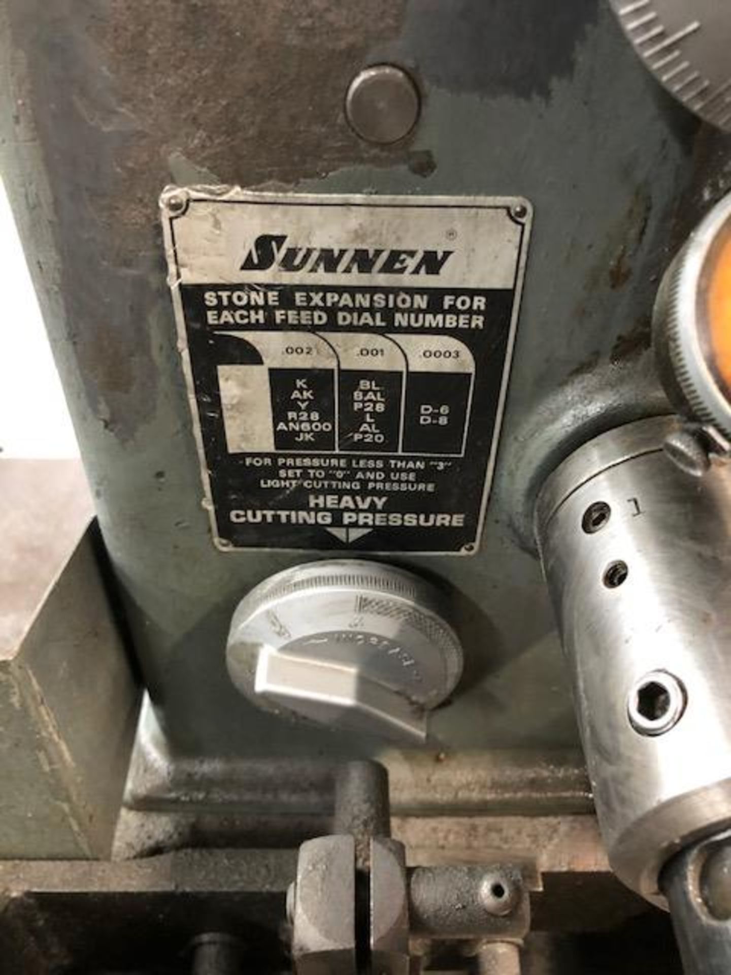 SUNNEN MODEL MBB-1650 DMS PRECISION HONE: S/N 52364, POWER STROKER, BIN OF TOOLING LOADING FEE: $ - Image 4 of 5