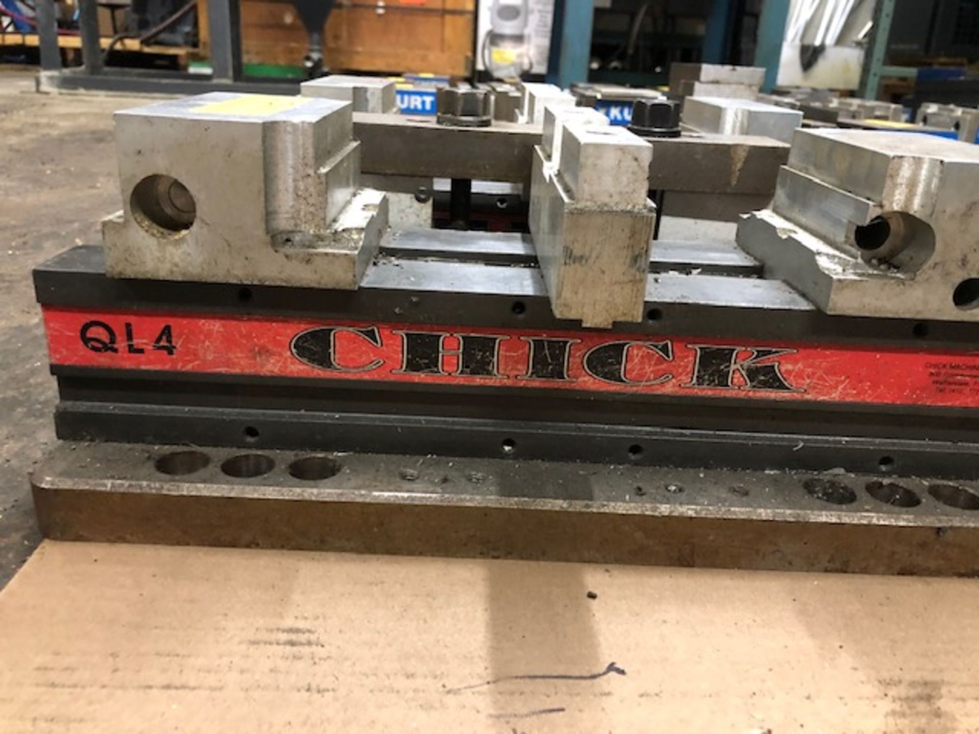 (2) CHICK 4” MODEL QL-4 VISES MOUNTED ON COMMON PLATE LOADING FEE: NO CHARGE - Image 2 of 2