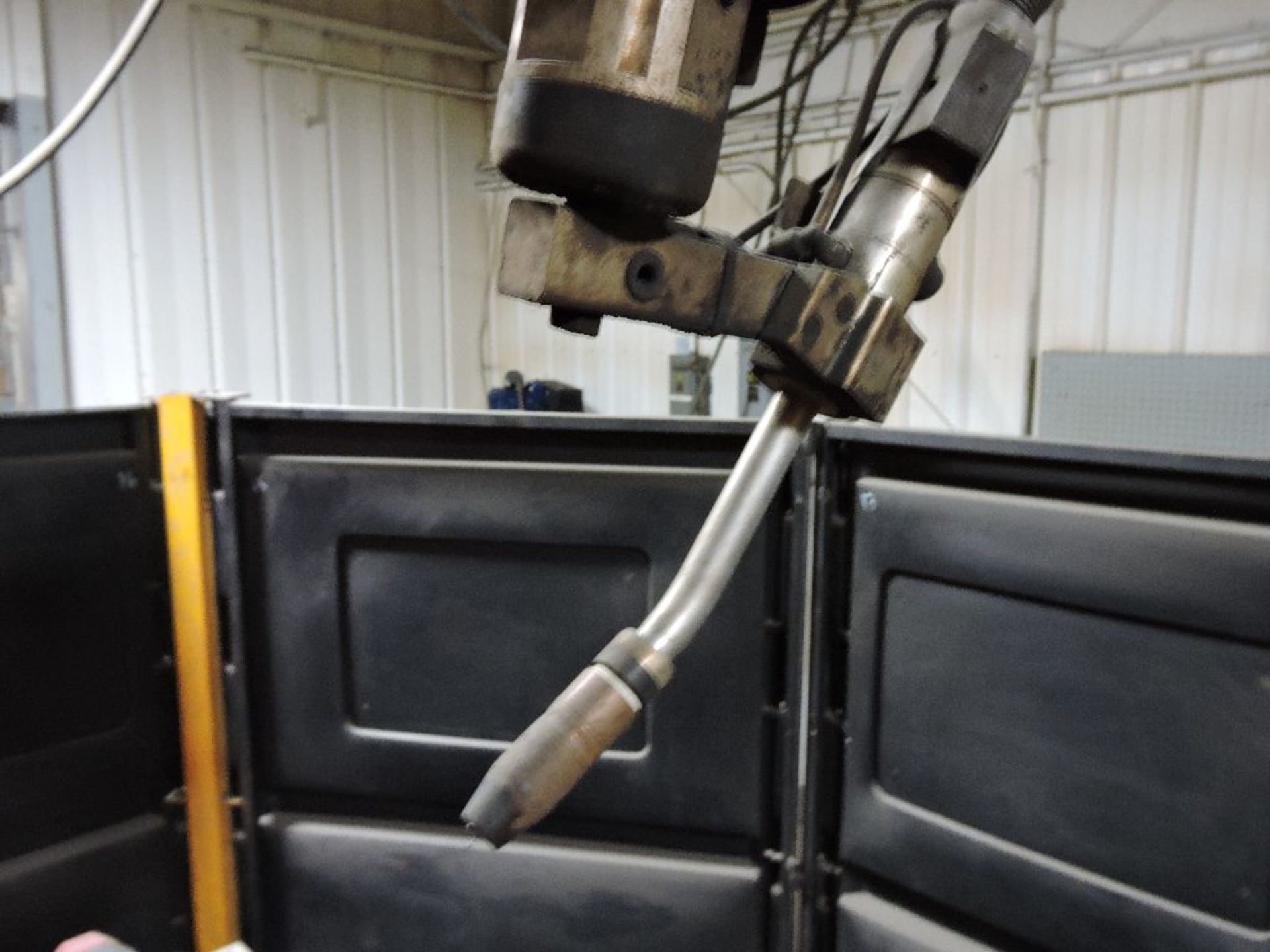 Wire welding Robot Genesis Versa RC3L, sn U1951012056, Fanuc Arc mate 100, Fanuc Sustem R-J2 - Image 8 of 32