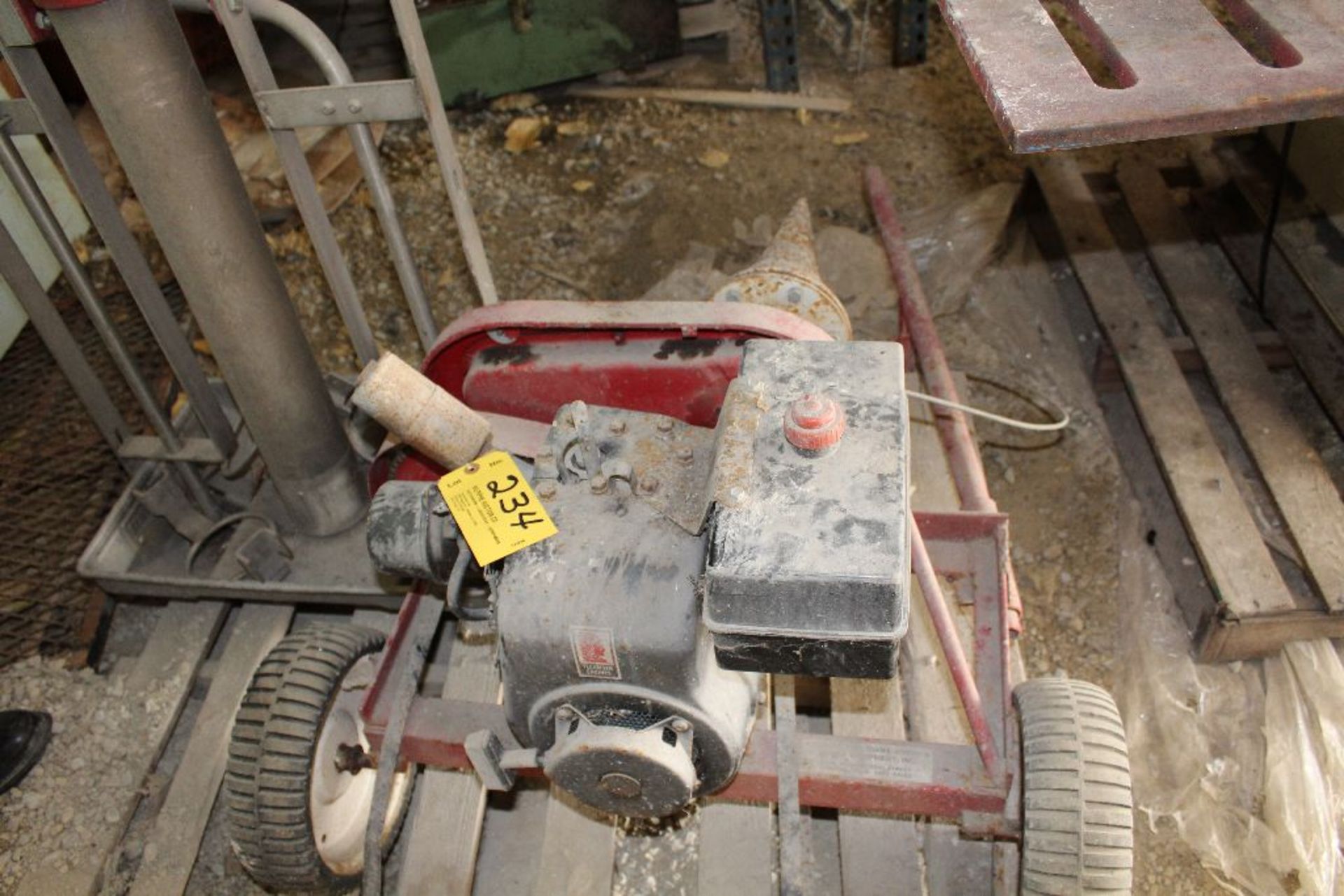 Gas power cork screw log splitter. - Image 2 of 4