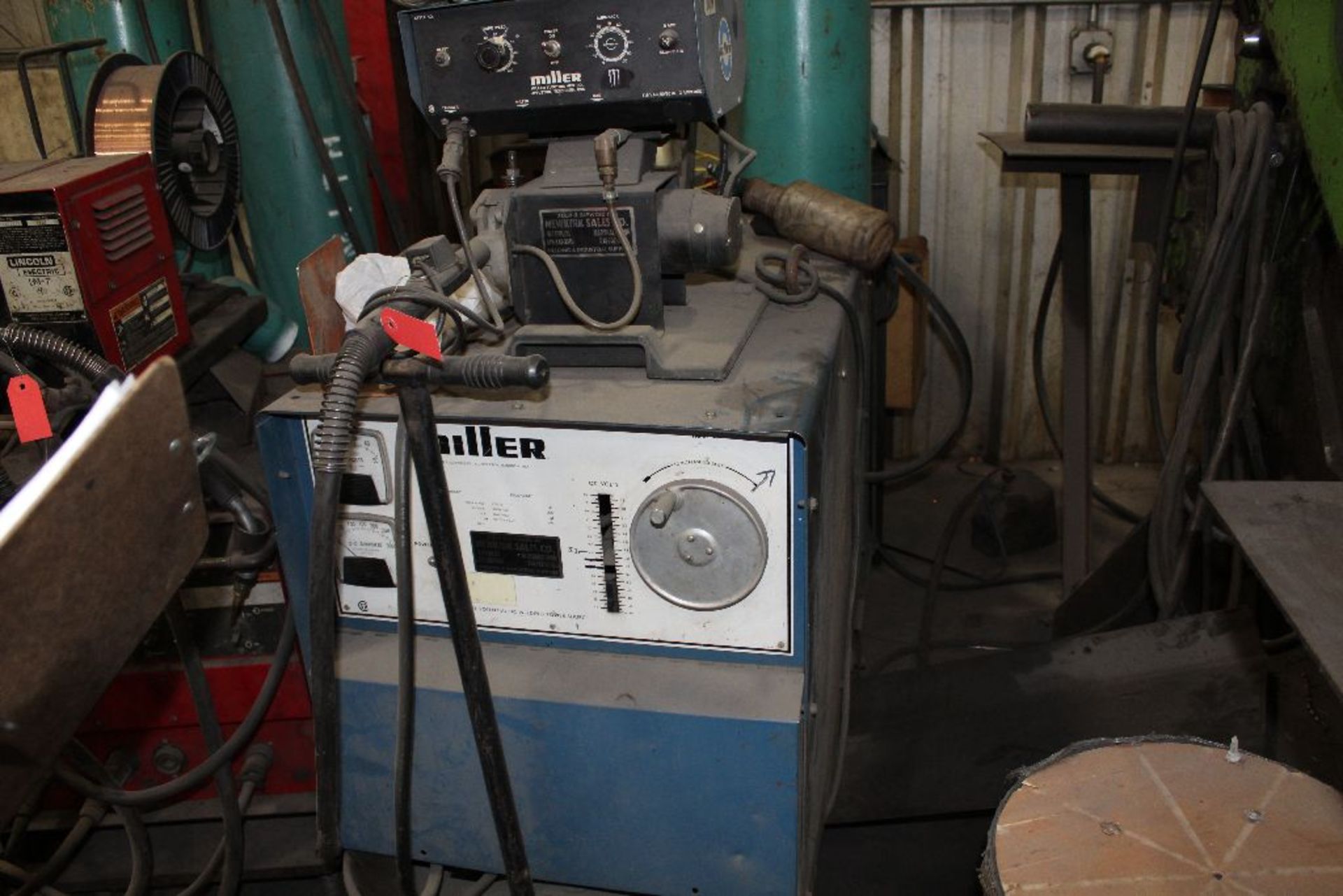 Miller welder CP-250TS, sn HK239891. - Image 2 of 2