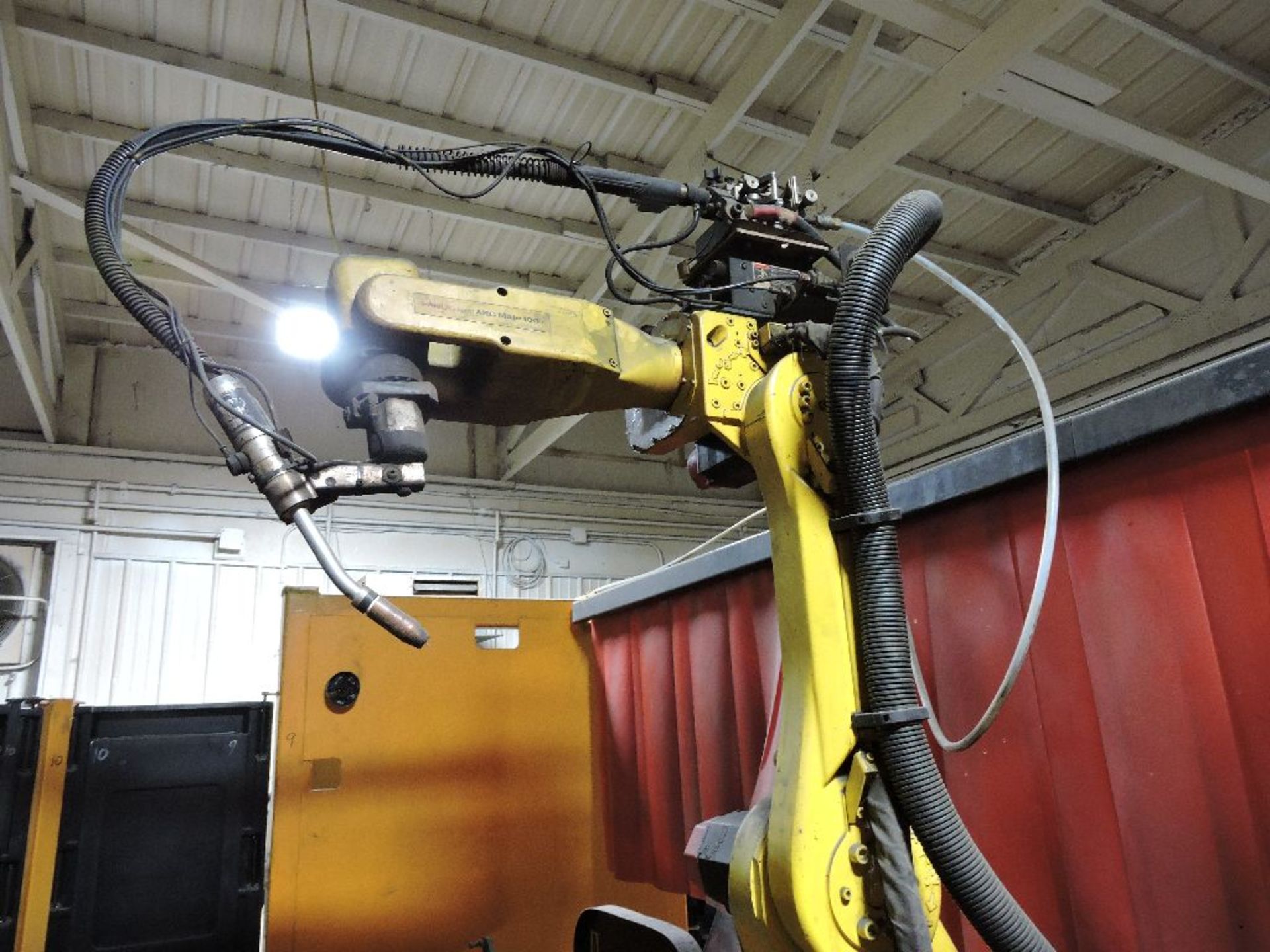 Wire welding Robot Genesis Versa RC3L, sn U1951012056, Fanuc Arc mate 100, Fanuc Sustem R-J2 - Image 32 of 32