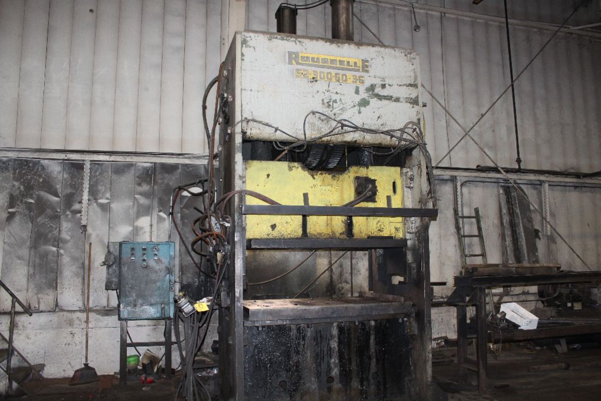 Rousselle press 300 T., model S2-300-60-36, 60" bed.