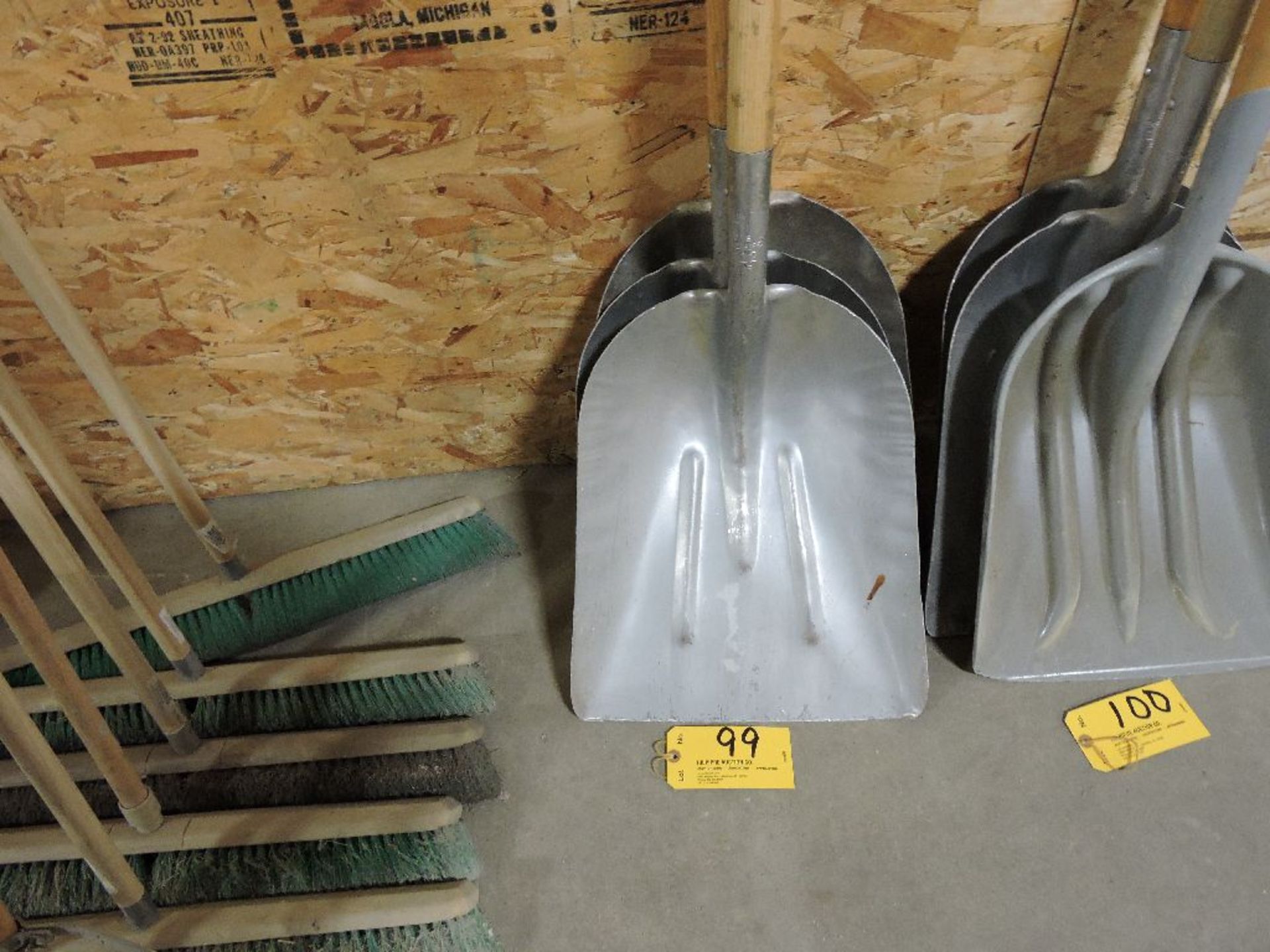 Aluminum scoop shovels.