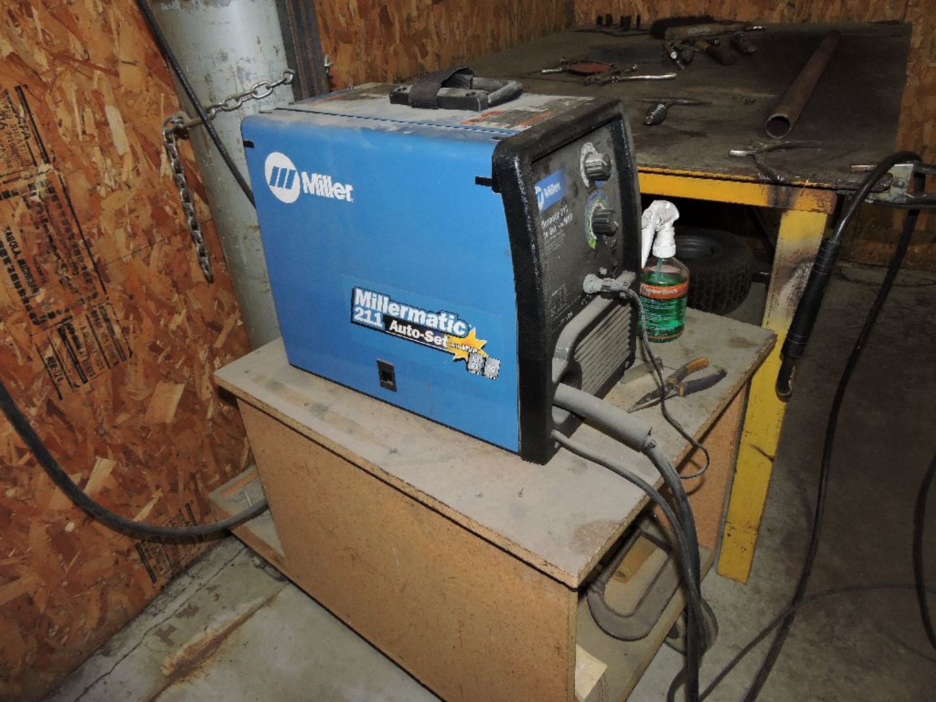 Millermatic 211 auto set with MVP wire welder, sn LK330831N. - Image 2 of 2