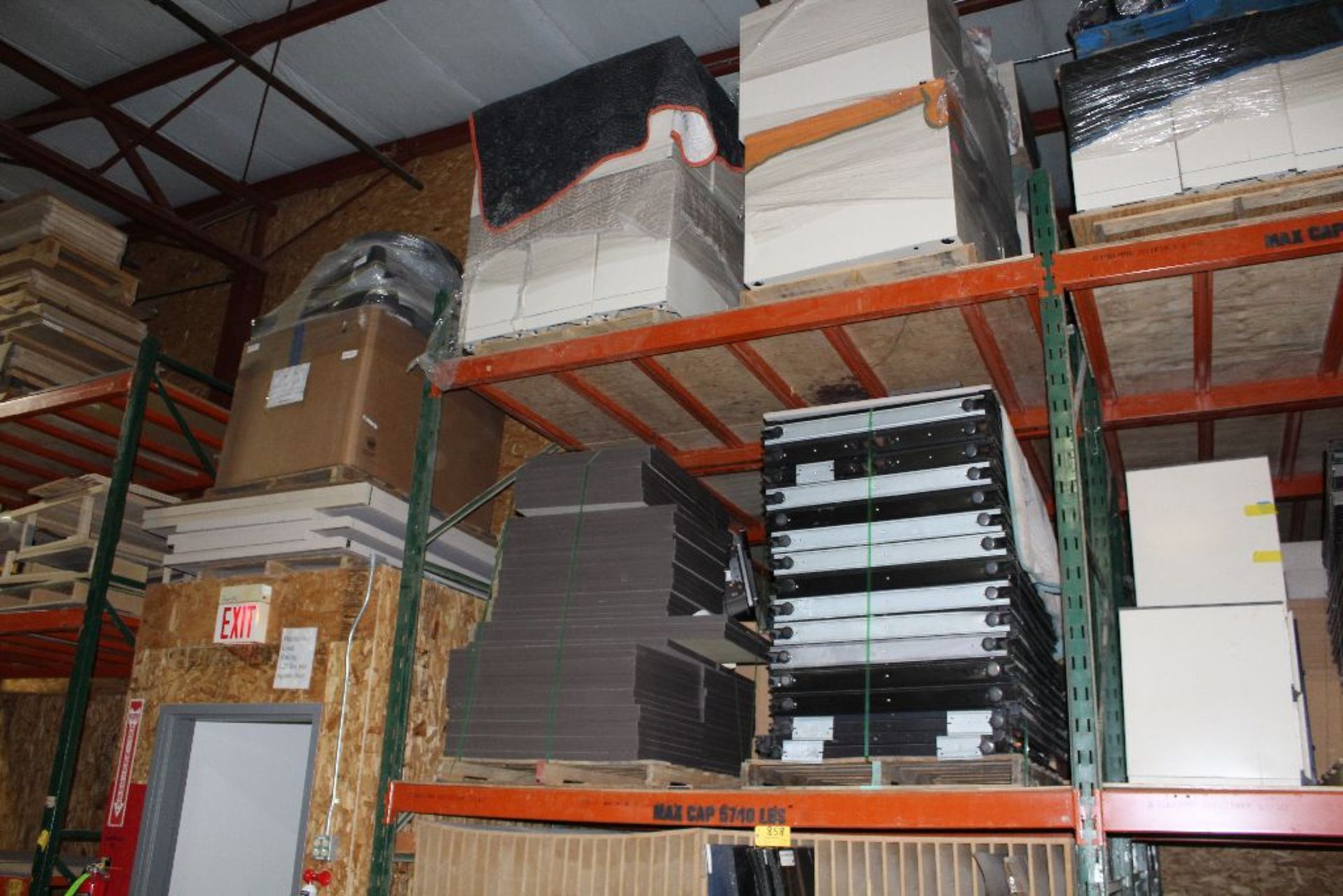 Contents on pallet racks: office dividers, files, cabinets. - Image 3 of 4