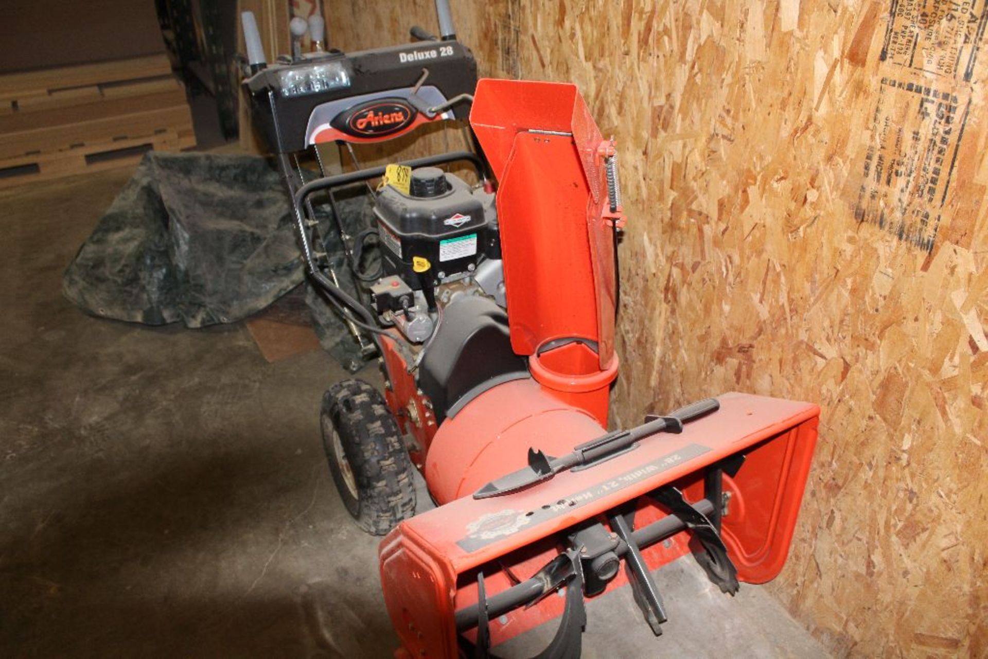 Ariens snowblower, DeLuxe 28, 2 stage, 11 hp. - Image 2 of 4