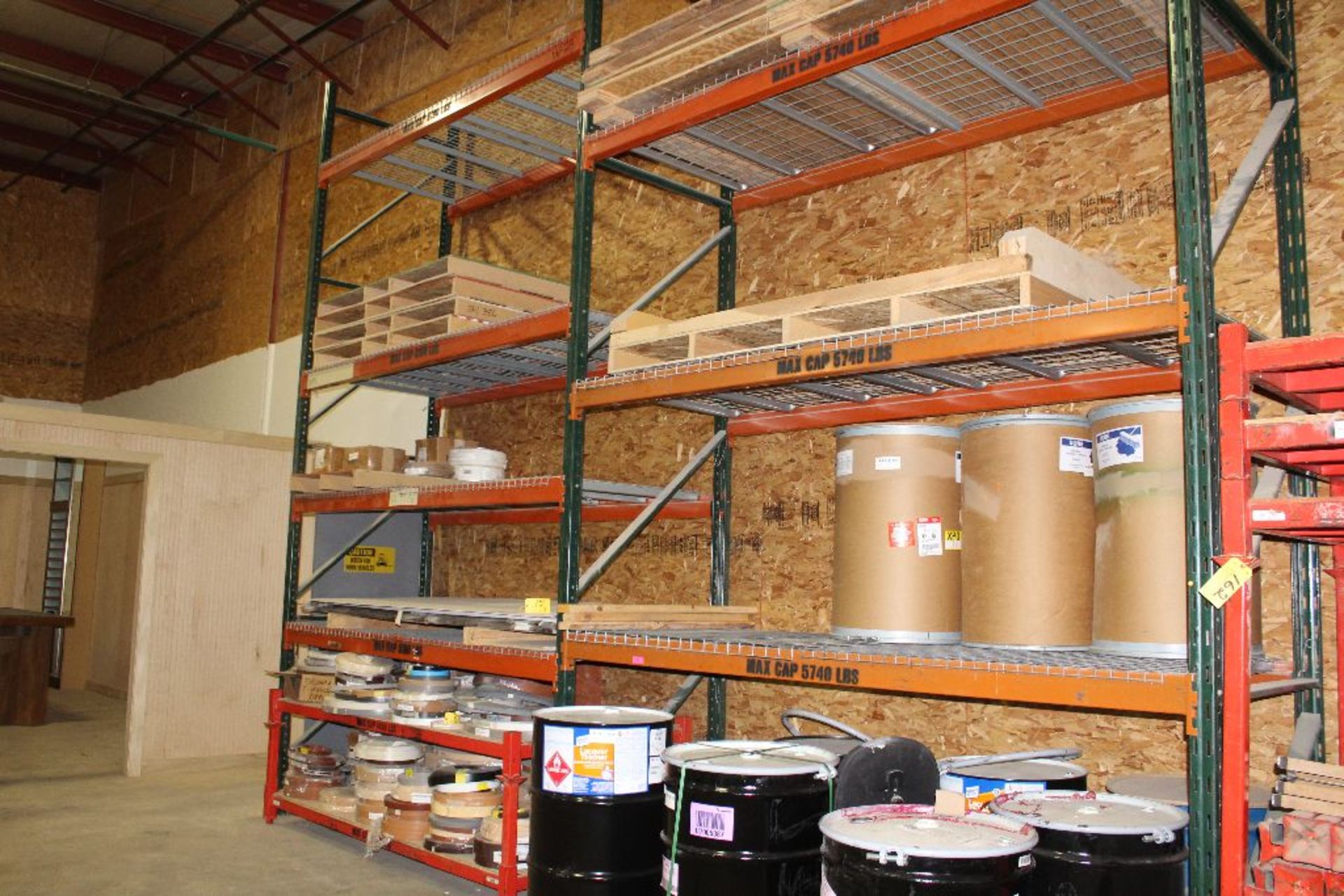 Pcs. Pallet racking (in side room). - Image 2 of 3