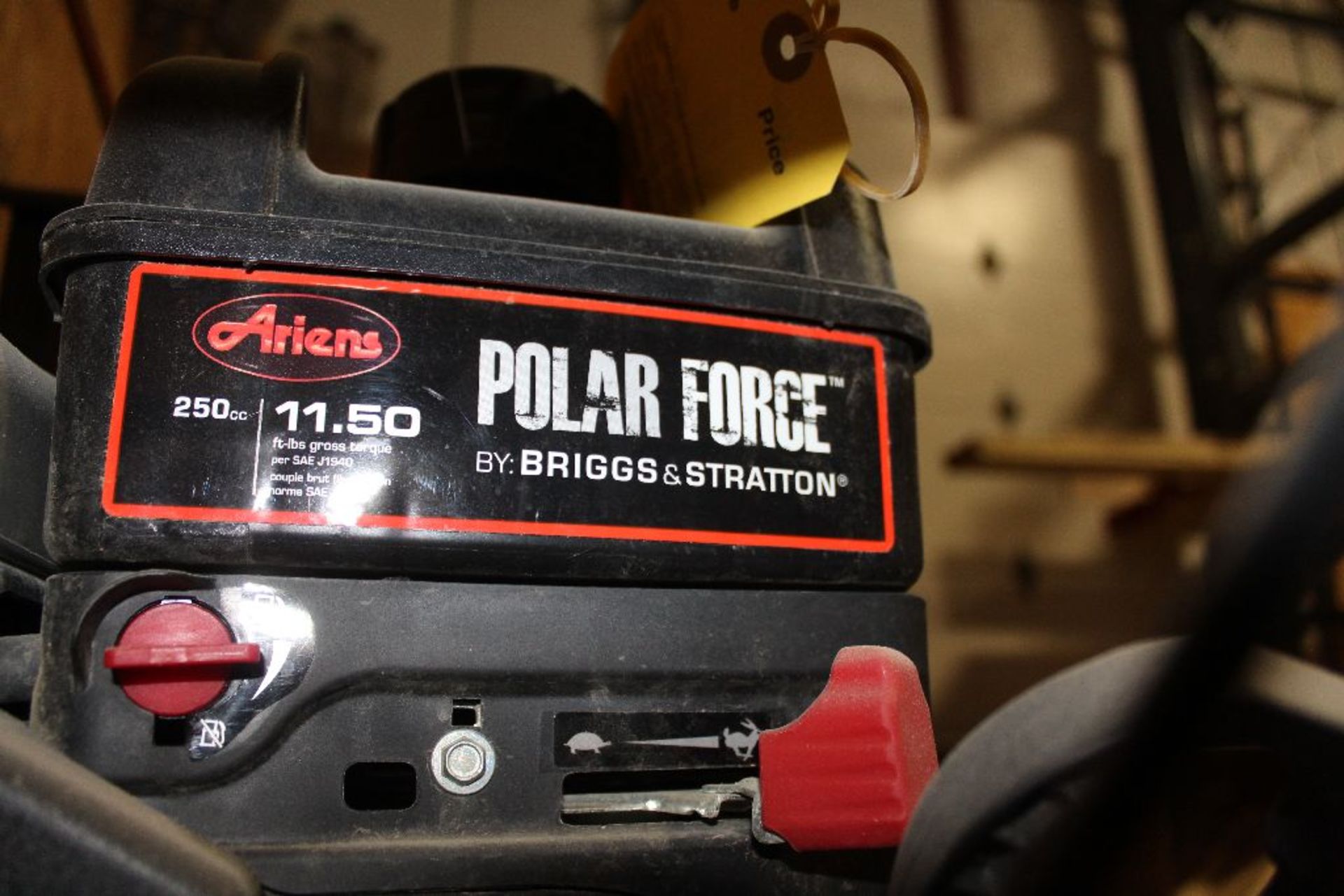 Ariens snowblower, DeLuxe 28, 2 stage, 11 hp. - Image 3 of 4