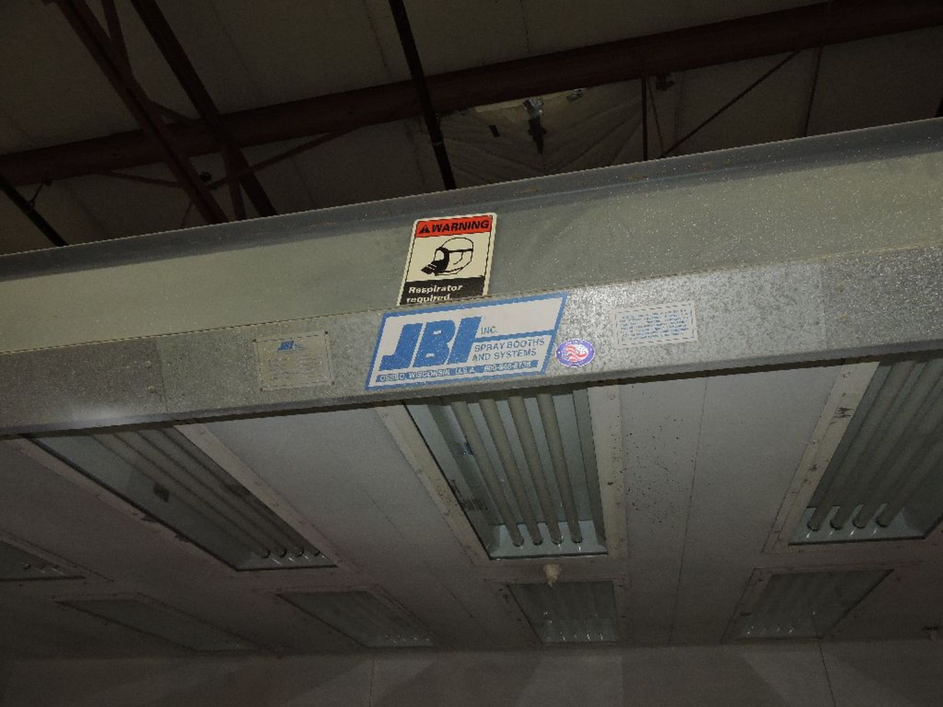 1996 JBI paint booth, model DB285, 24'x10'x 8', dry booth, w/(10) 4 bulb inserts. - Image 6 of 7