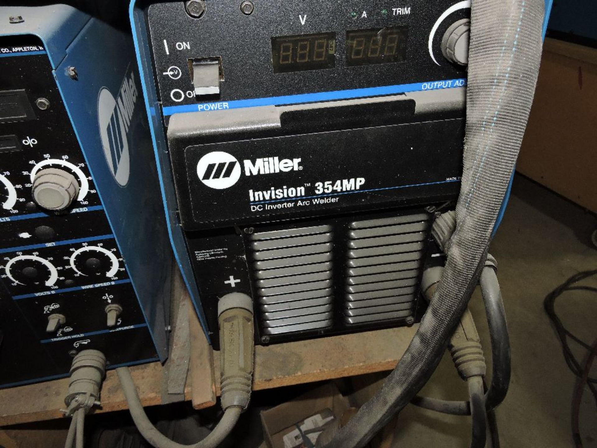 Miller INVISION arc welder, sn KK254273, 354 amp.