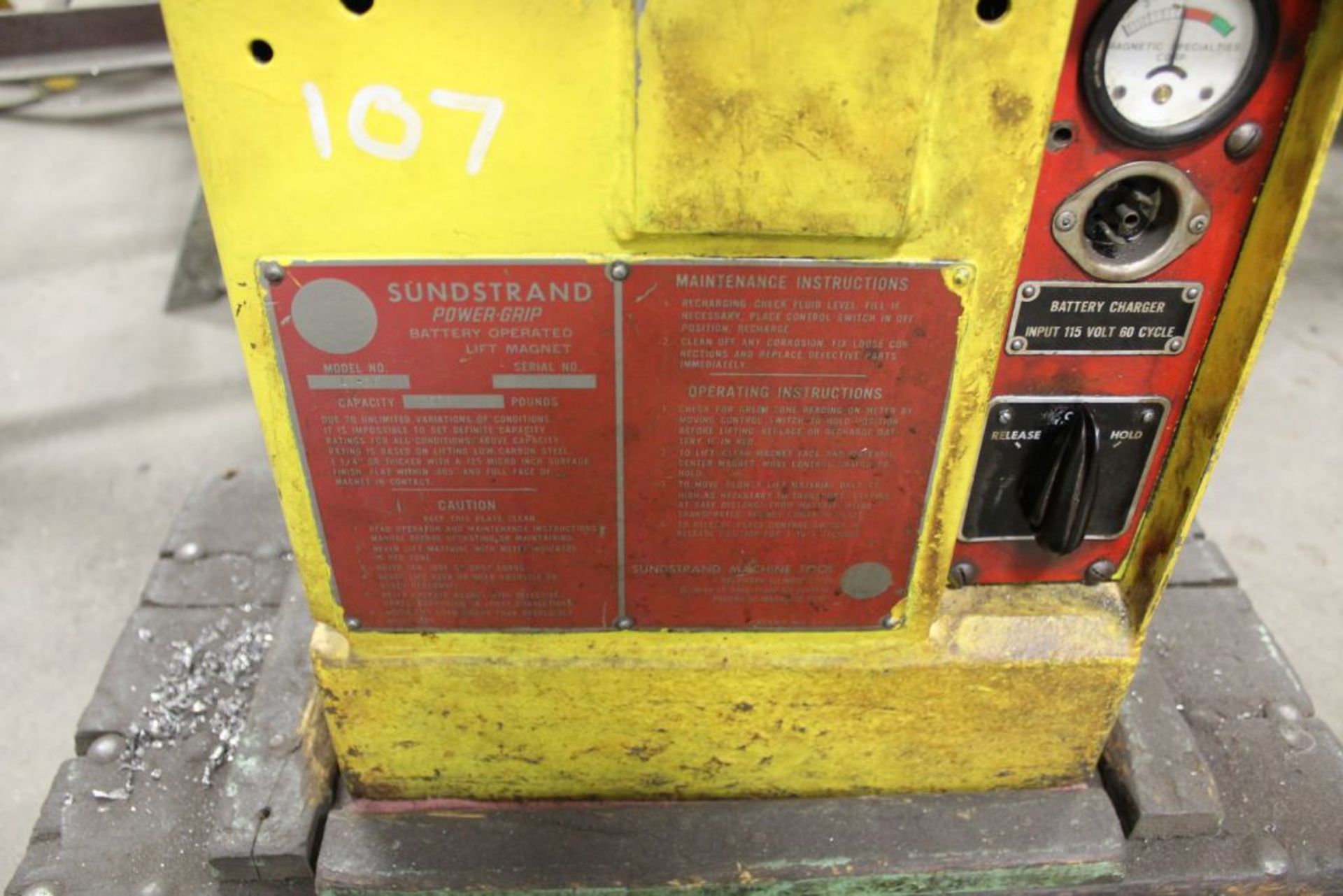 Sundstrand poer grip lift magnet model LB-2G, sn 2521, battery operated. - Image 2 of 3