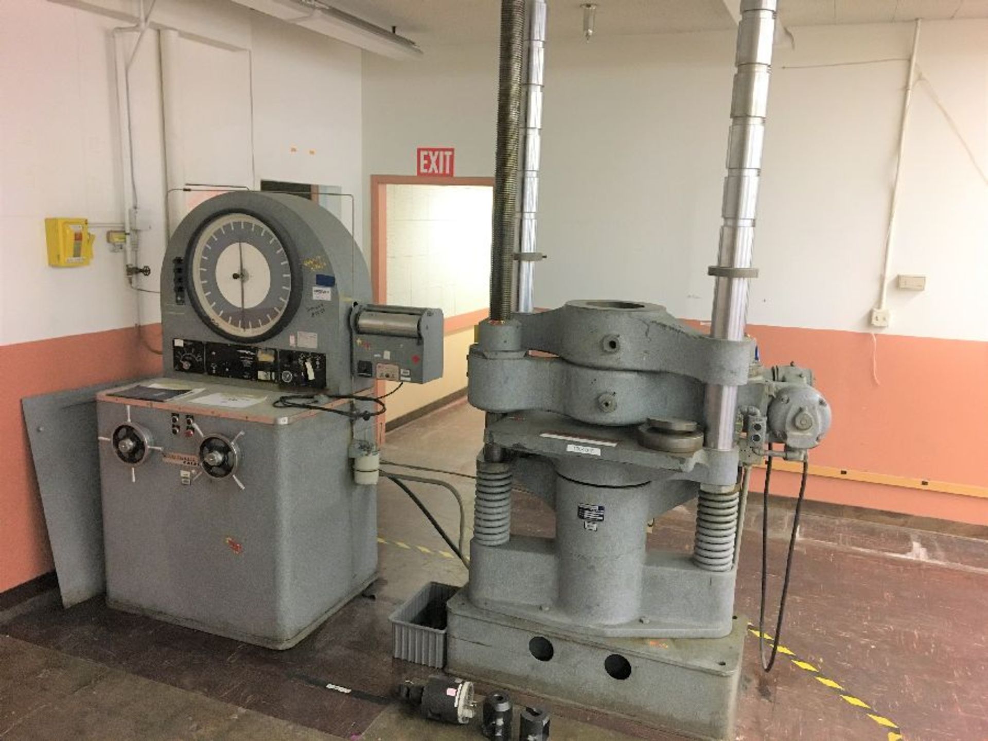 Wiedemann Model Baldwin BTE 120,000 Lbs Universal Testing Machine / Tensile Tester - Image 2 of 26