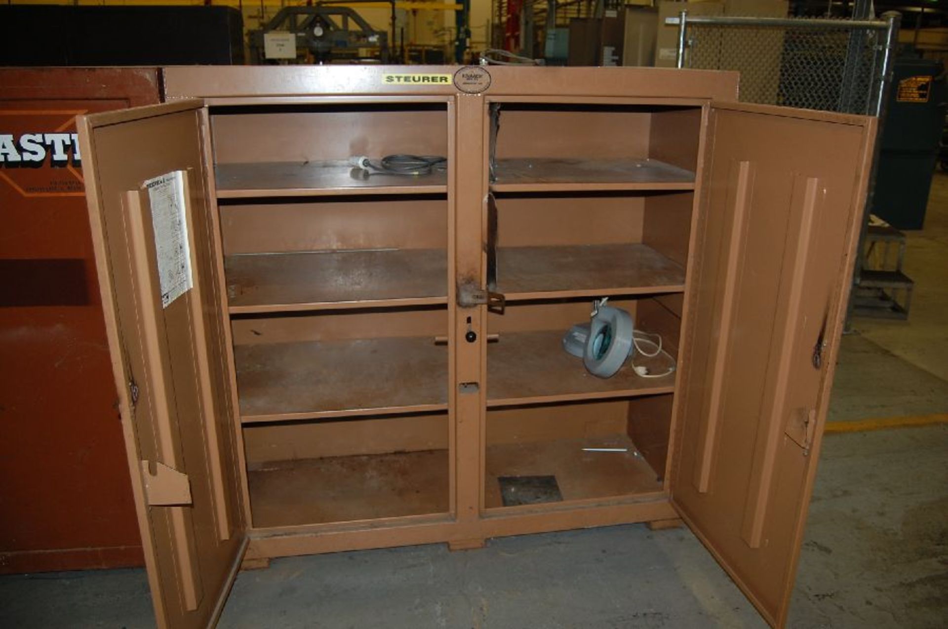 Knaack Model Jobmaster 109 2-Door Storage Cabinet - Image 3 of 4