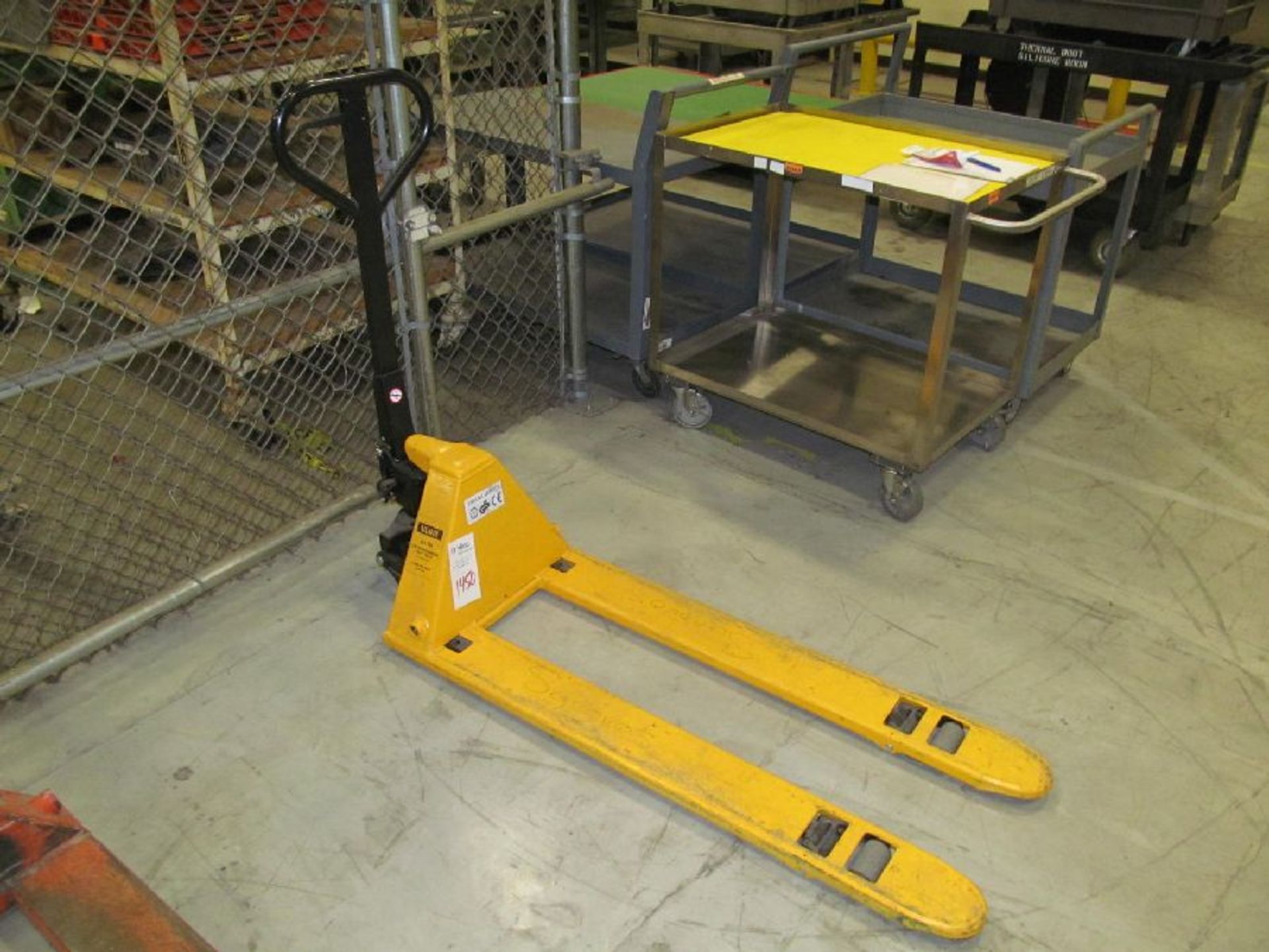 U-Line Model H-1780 5000 lb. Pallet Jack