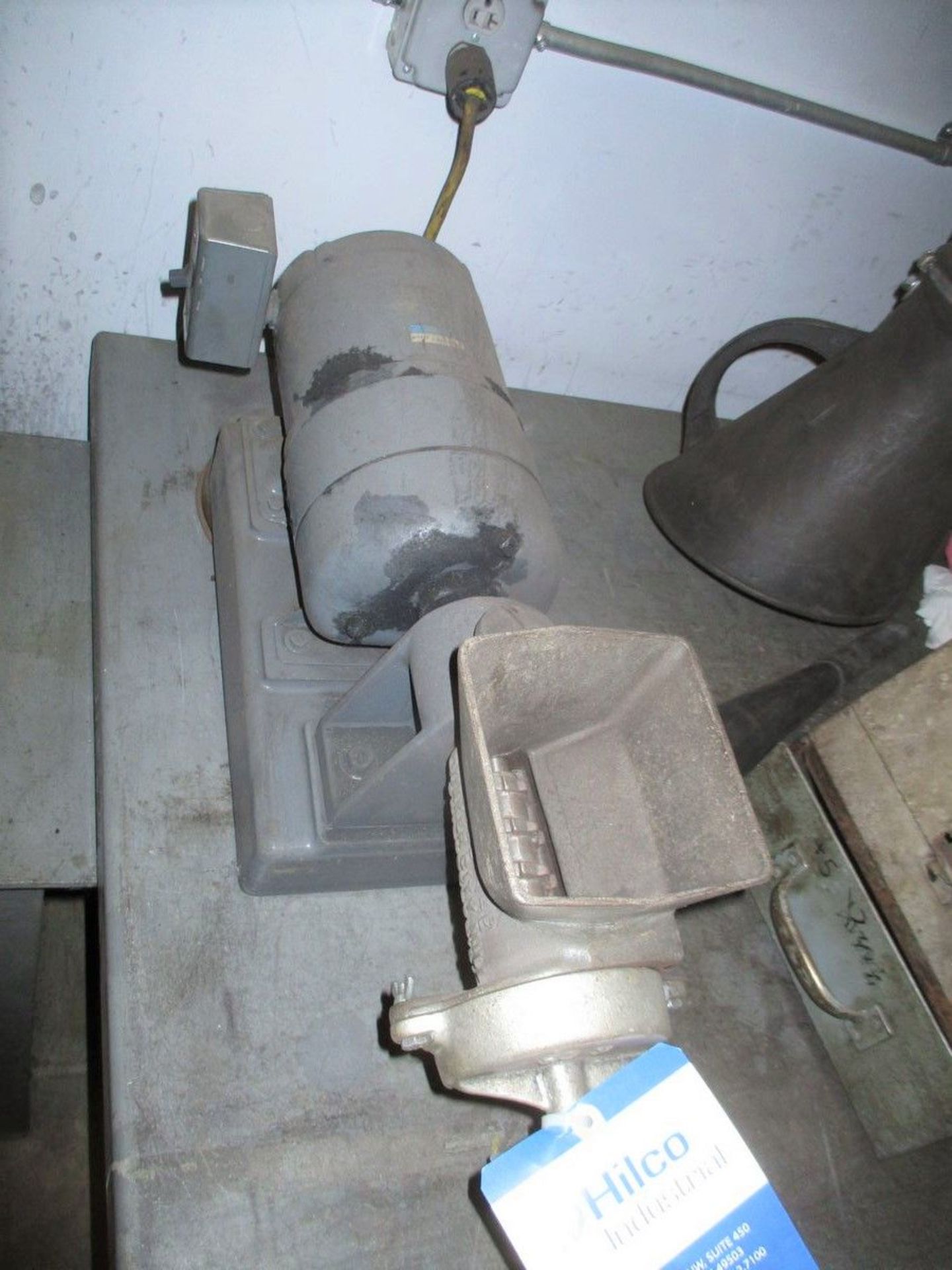 3-1/2"" Diameter Benchtop Mill - Image 2 of 6