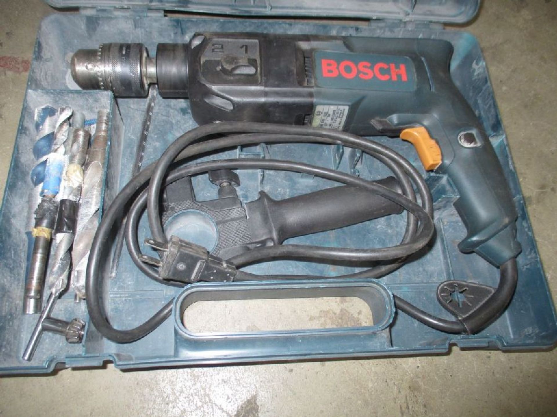 Bosch Model 0 601 194 639 Rotary Hammer Drill