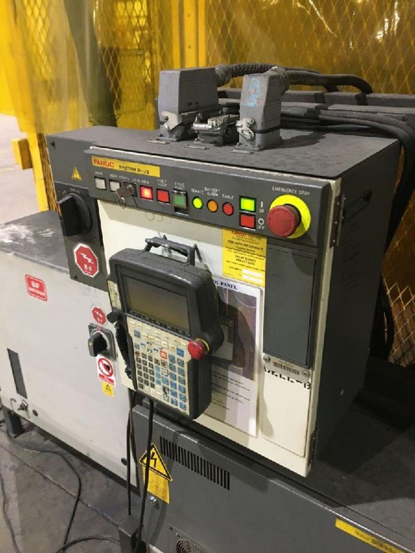 Fanuc Robotic Welding Cell - Image 9 of 13