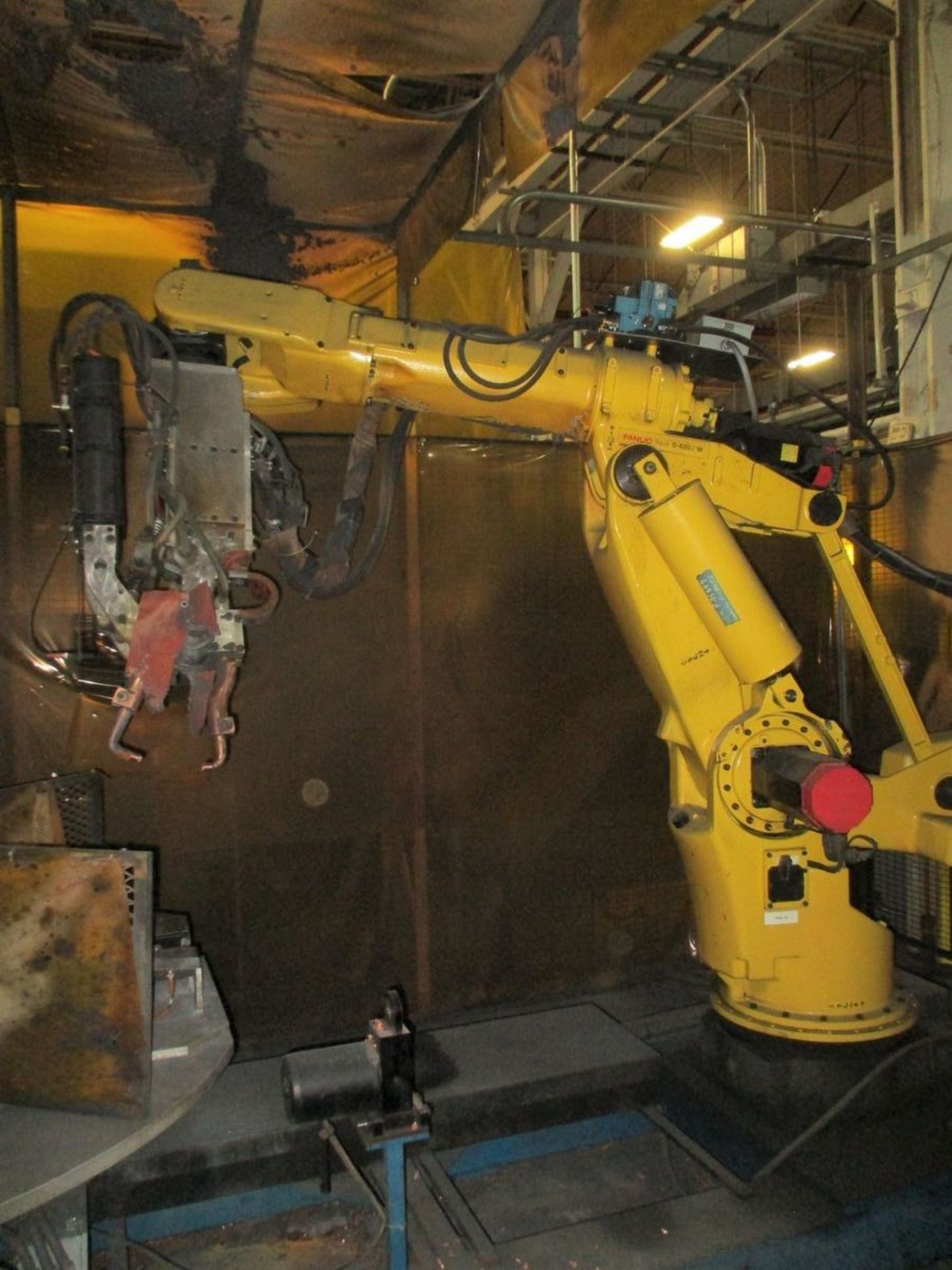 Fanuc Robotic Welding Cell - Image 3 of 13