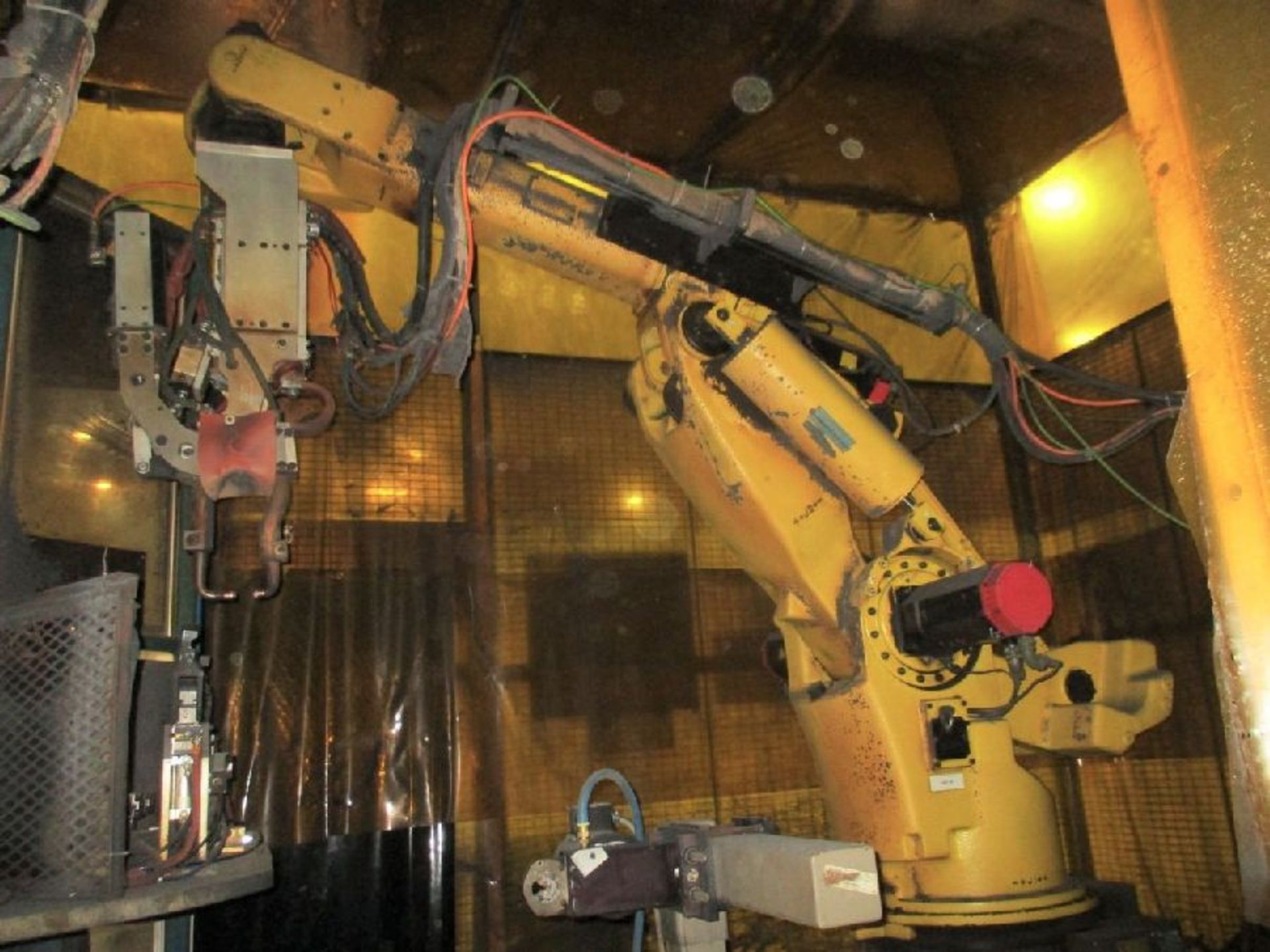 Fanuc Robotic Welding Cell