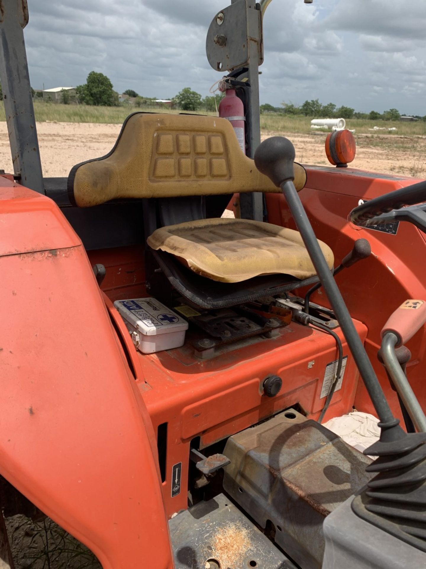 Kubota Model M 4800 Front End Loader Tractor - Image 15 of 16