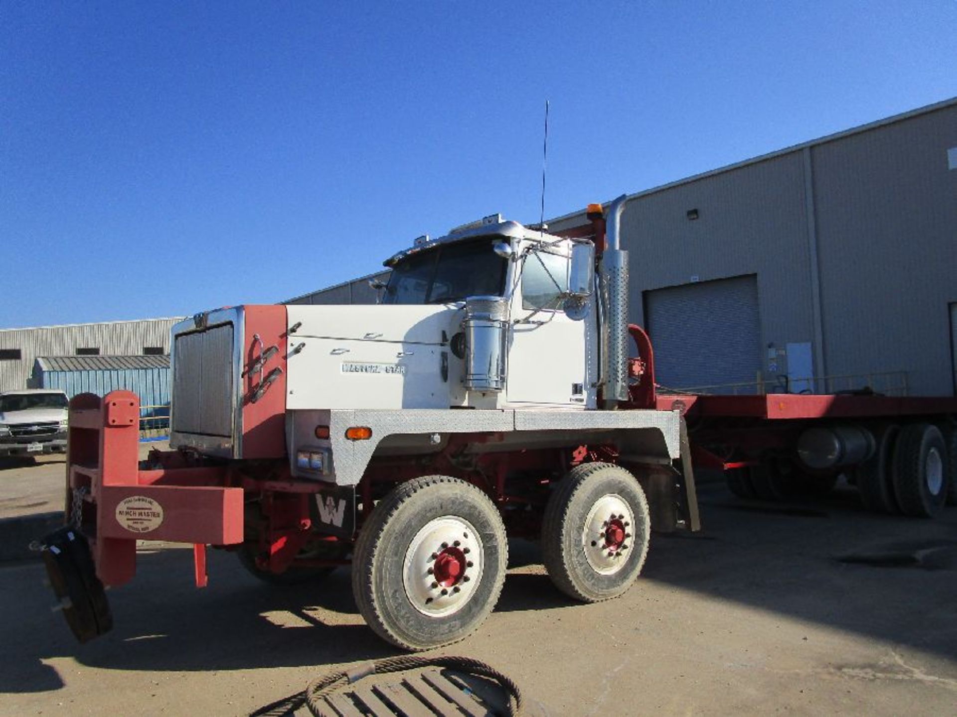 Western Star Model 6900 XD Tandem Axel Winch Truck - Image 4 of 21