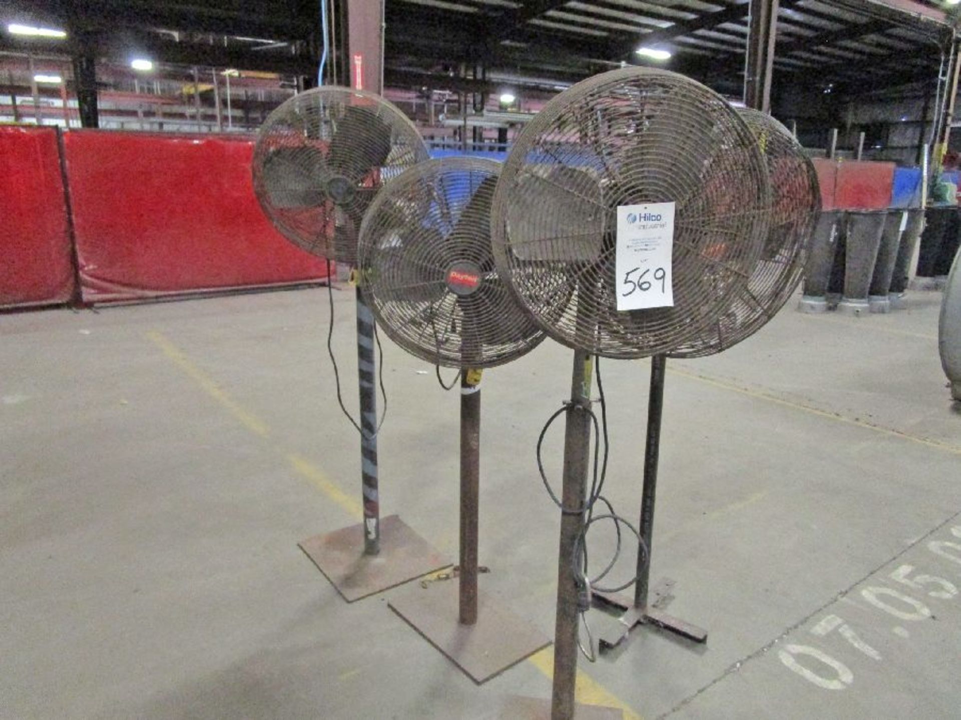 Dayton 18" Diameter Pedestal Fans