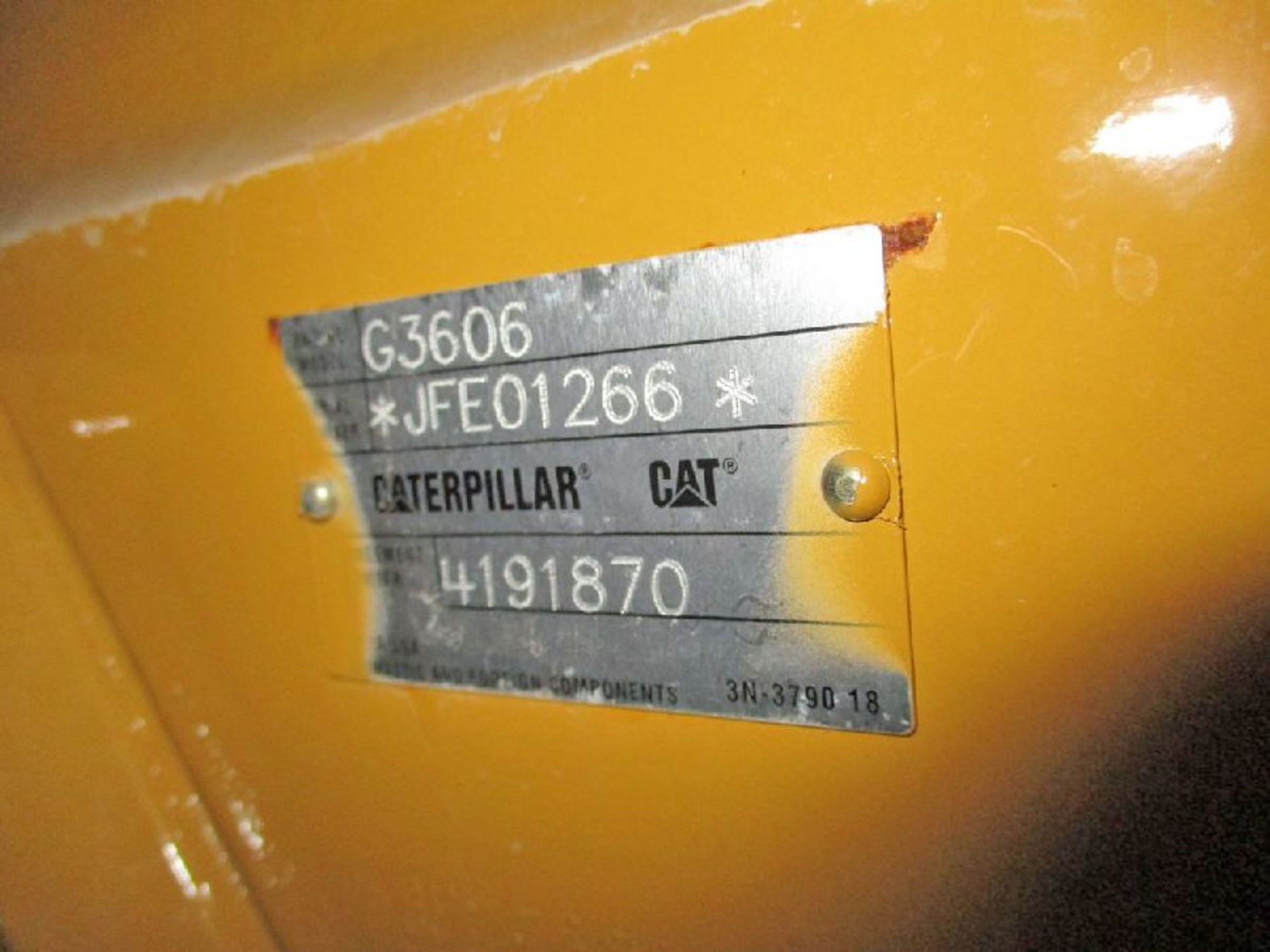 Caterpillar Model G3606 Unused 1875 HP / 1398 KW Natural Gas Compression Engine - Image 3 of 3