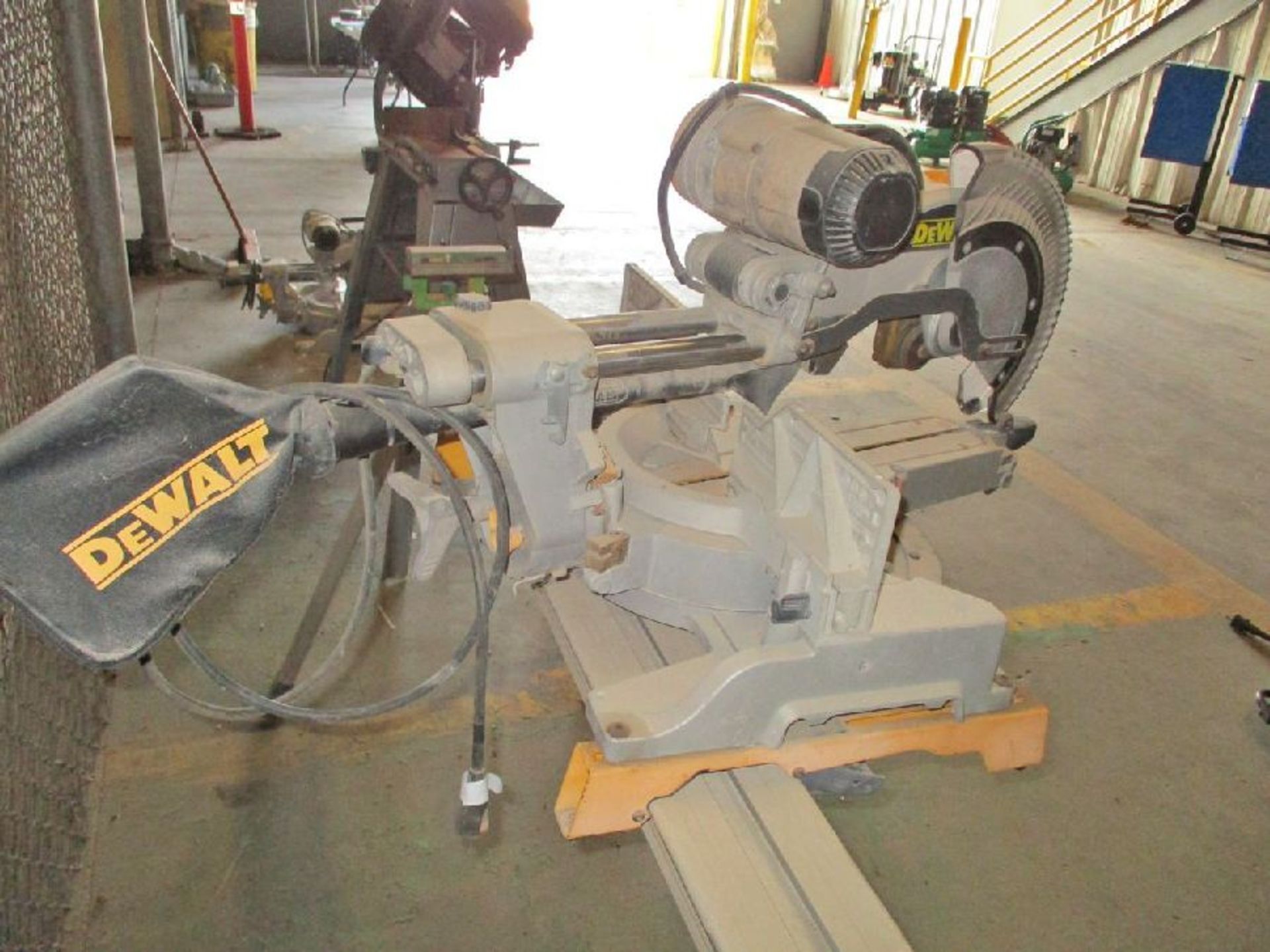 DeWalt Model DWS780 12" Double Bevel Sliding Compound Miter Saw - Image 6 of 8