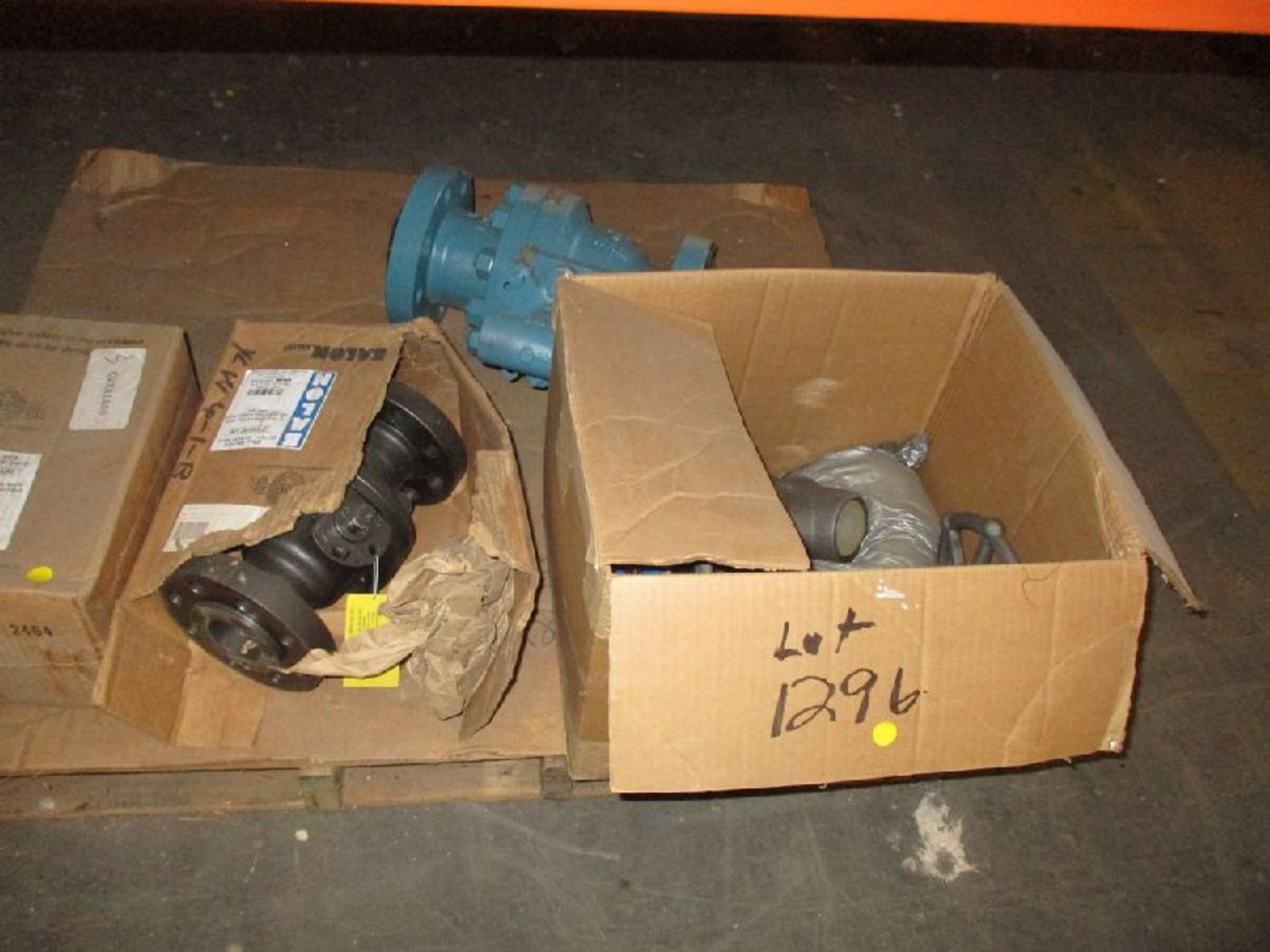 Lot of Assorted Valves - Image 11 of 11