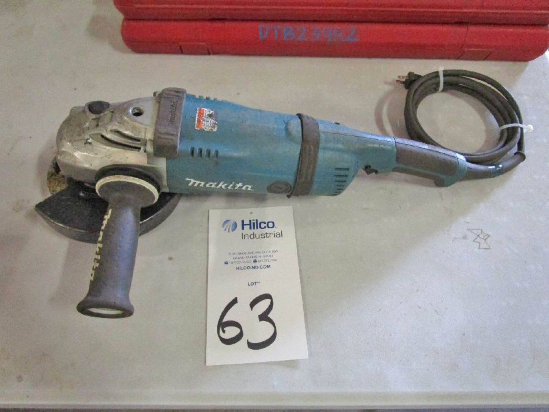 Makita Model GA 9031Y 9" Angle Grinder