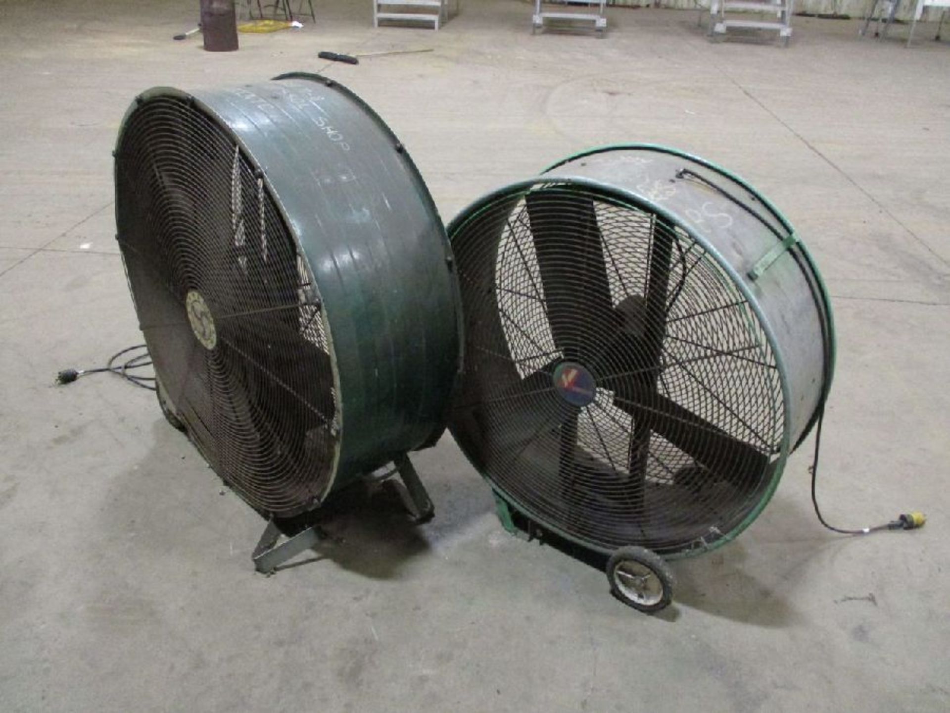 Lot of (1) Venco 36" and (1) Air Master 42" Portable Fan