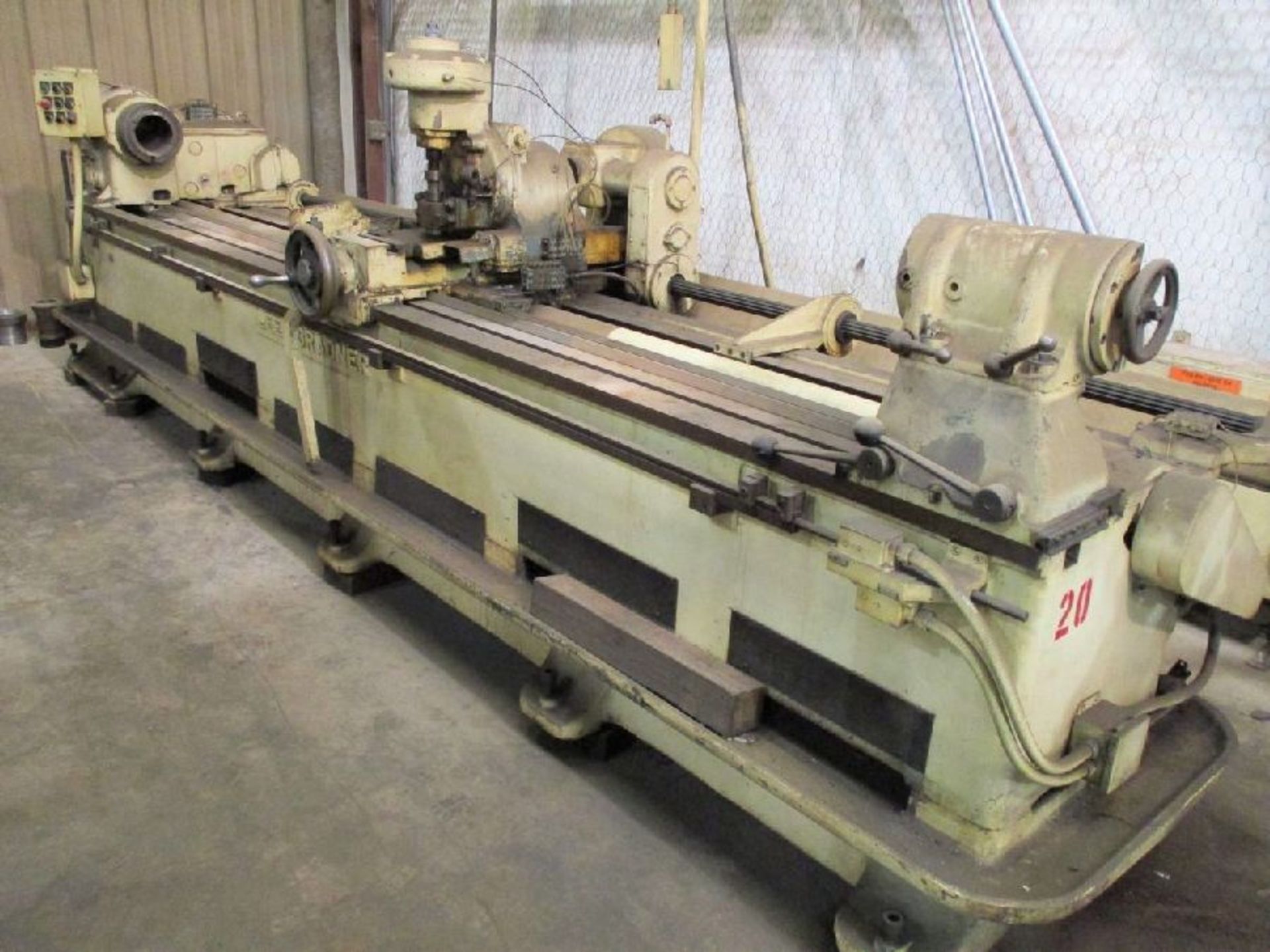 Lees-Bradner SH Type Horizontal Spline & Gear Hobber