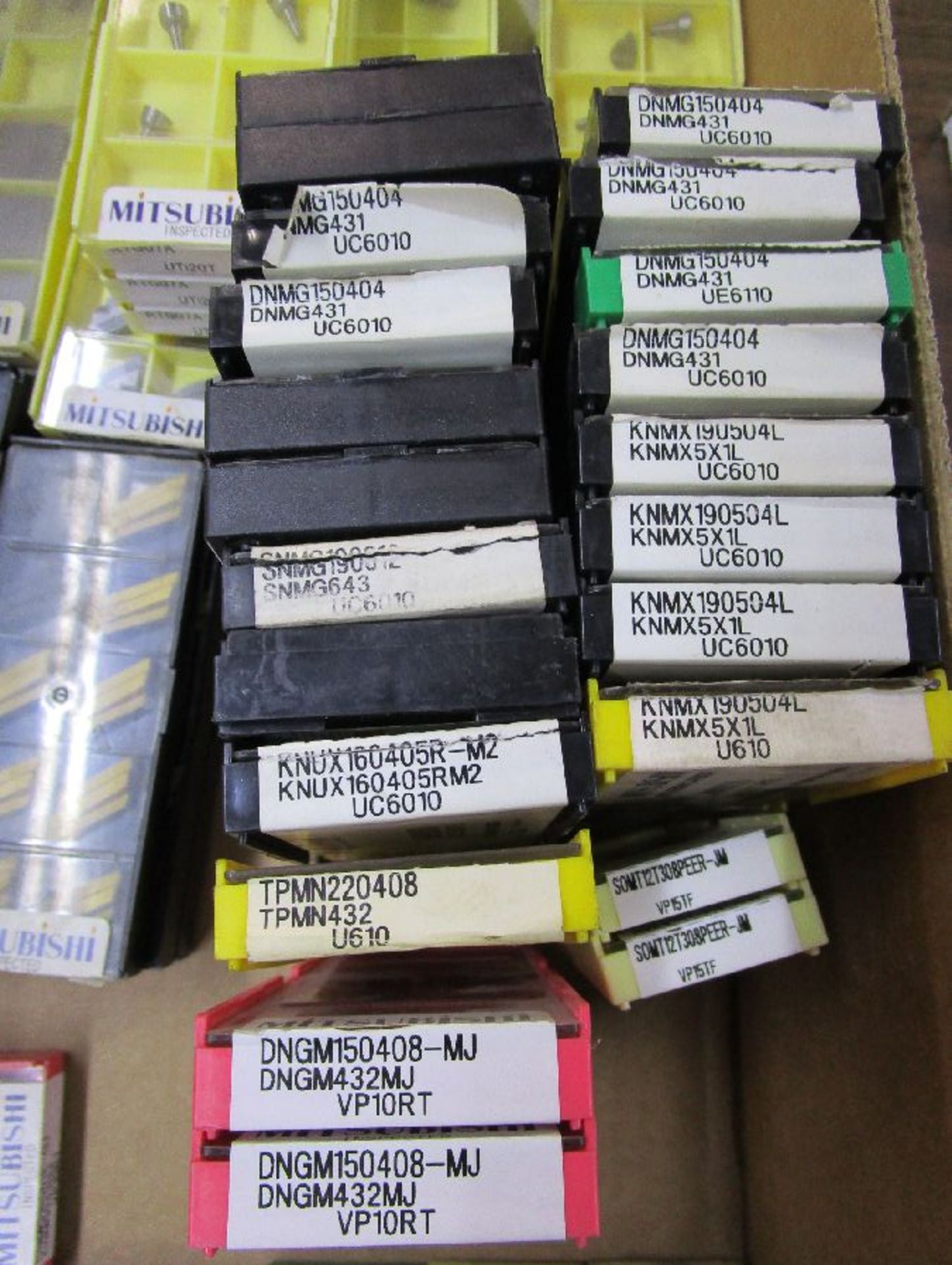 Lot of Assorted Carbide Inserts - Image 3 of 3