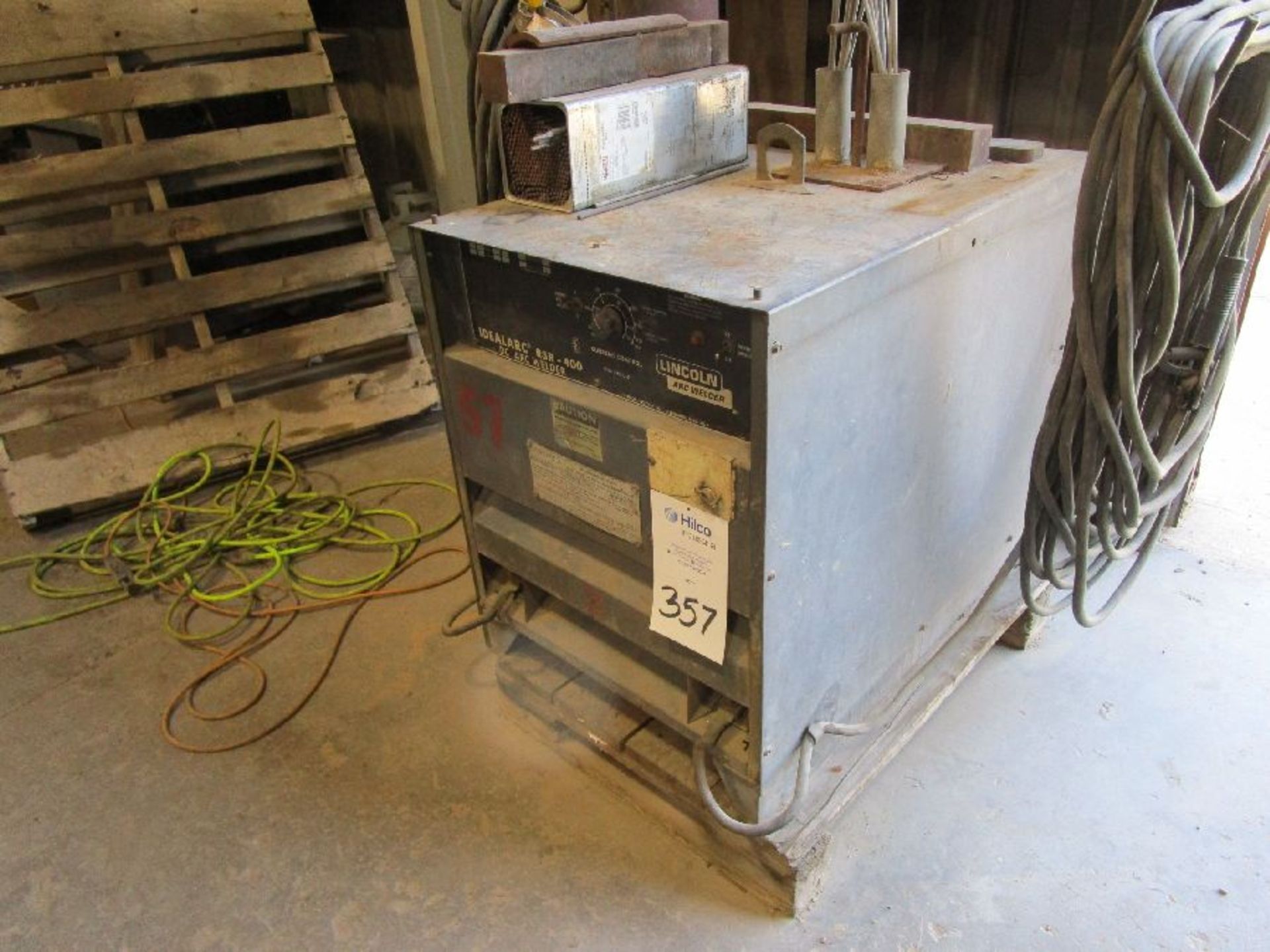 Lincoln Model R3R-400 DC Arc Welder - Image 2 of 4