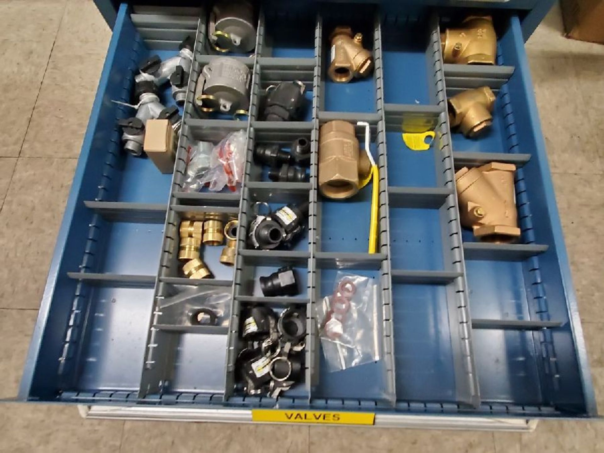 (1) Vidmar 11-Drawer Stl Modular Storage Cabinet - Image 9 of 9