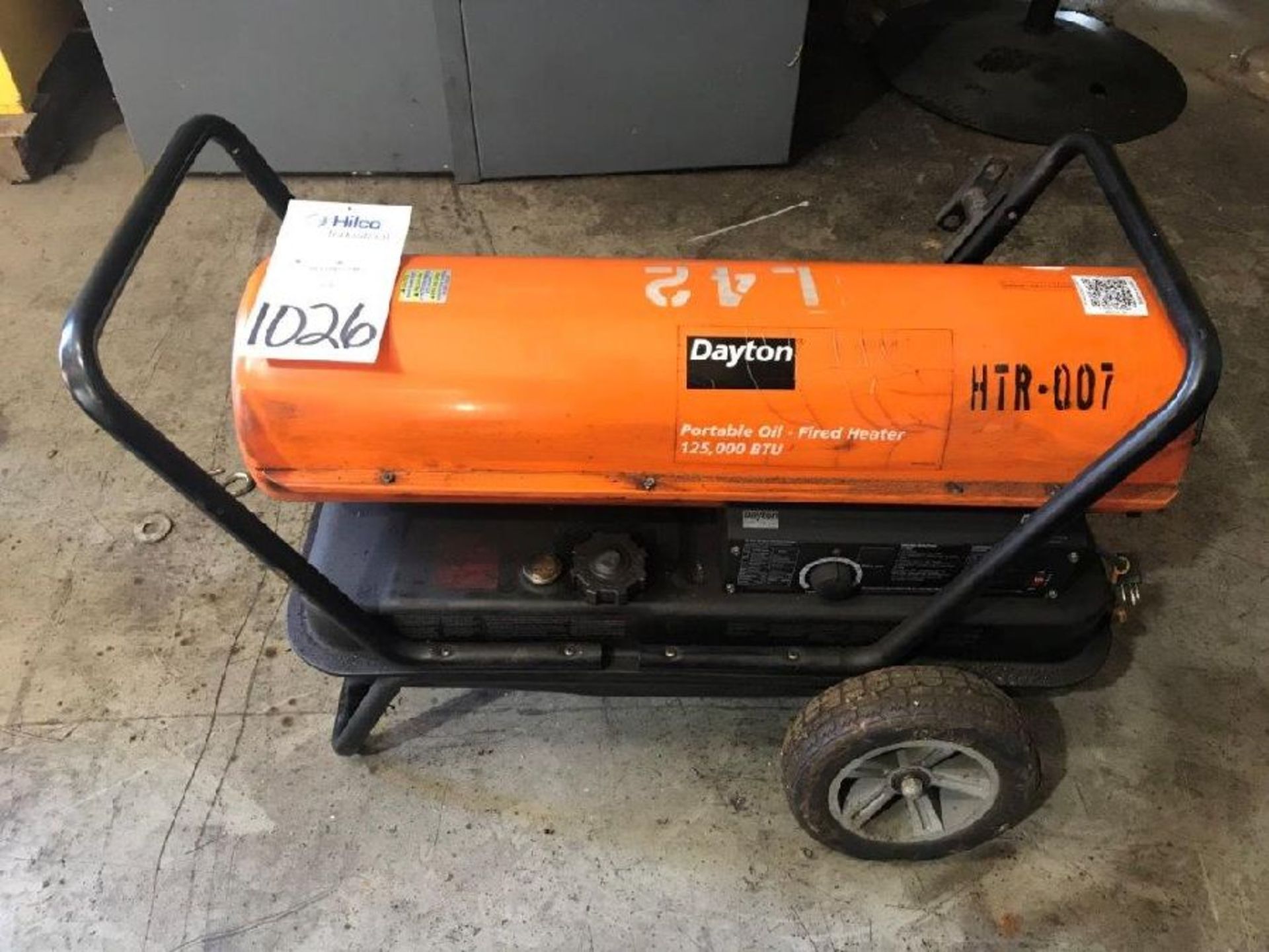 Dayton Model 3VE50G Mobile 125,000 BTU Oil Fired Torpedo Heater