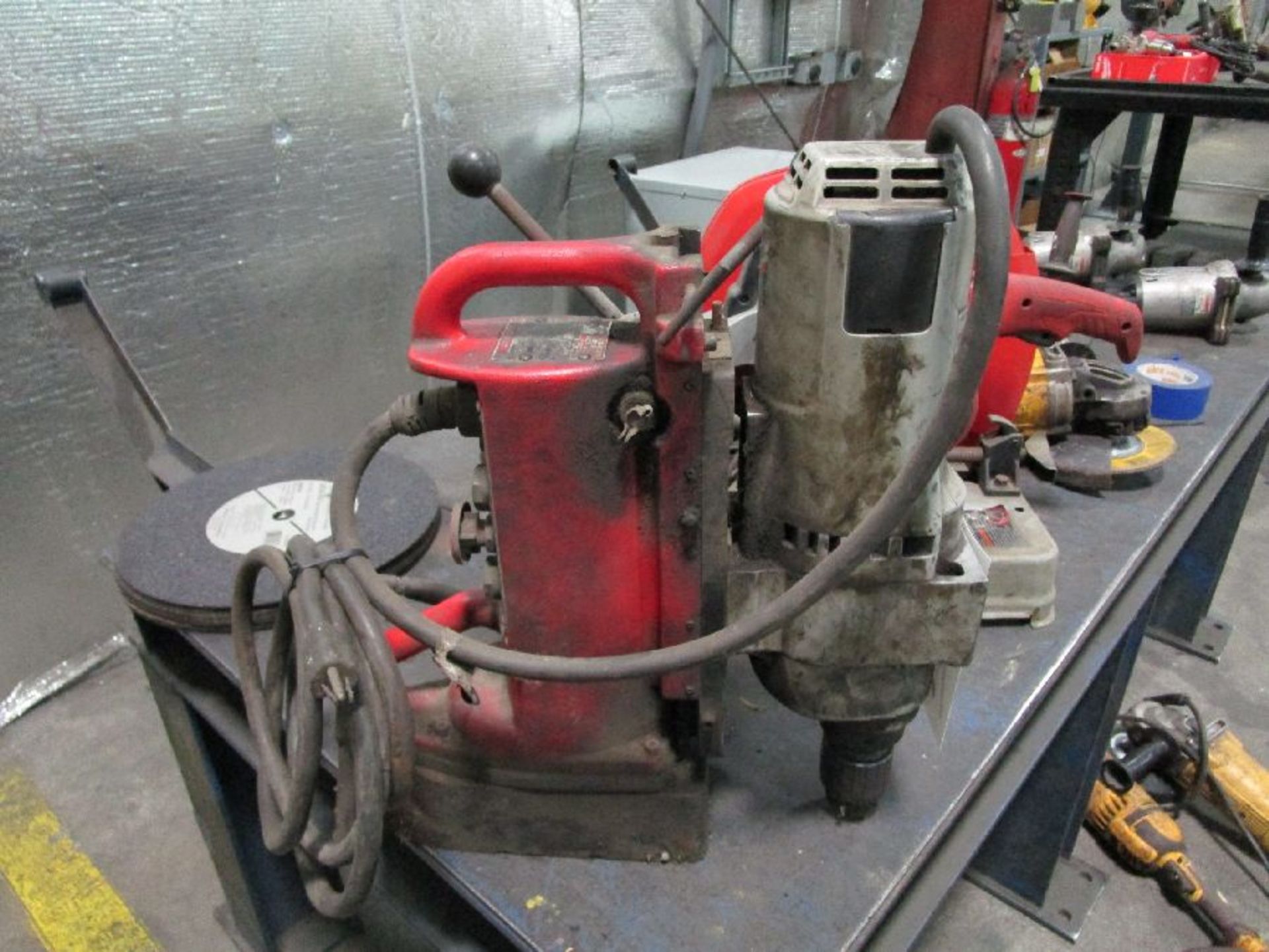 Milwaukee Model 4292-1 1 1/4"" Hole Capacity Drill Motor - Image 3 of 4
