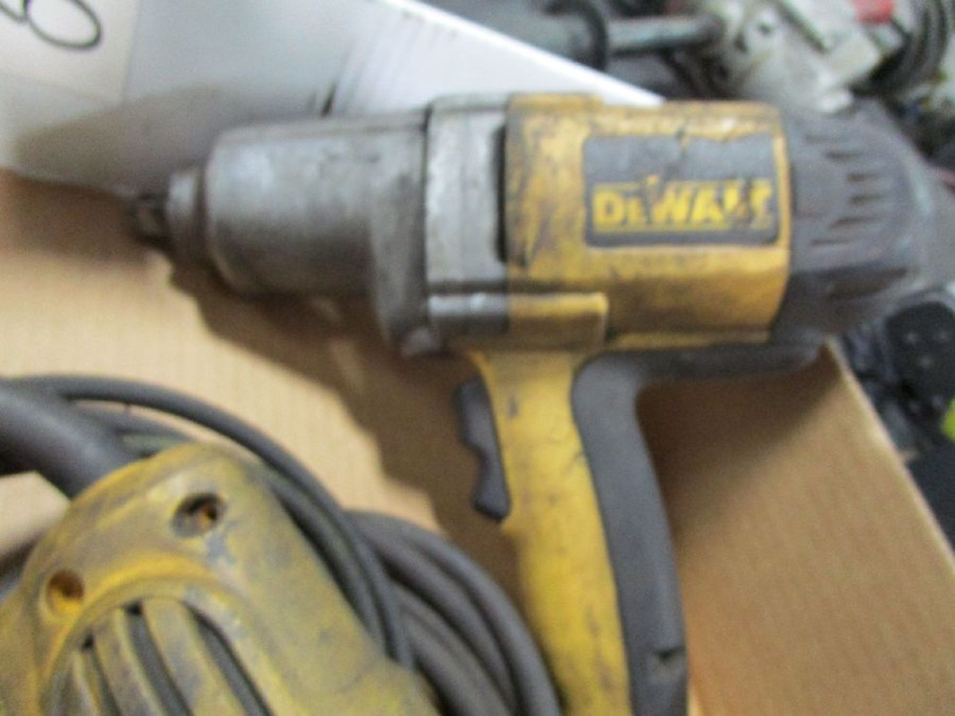 DeWalt Model DW887 1 1/2"" Die Grinder - Image 5 of 5