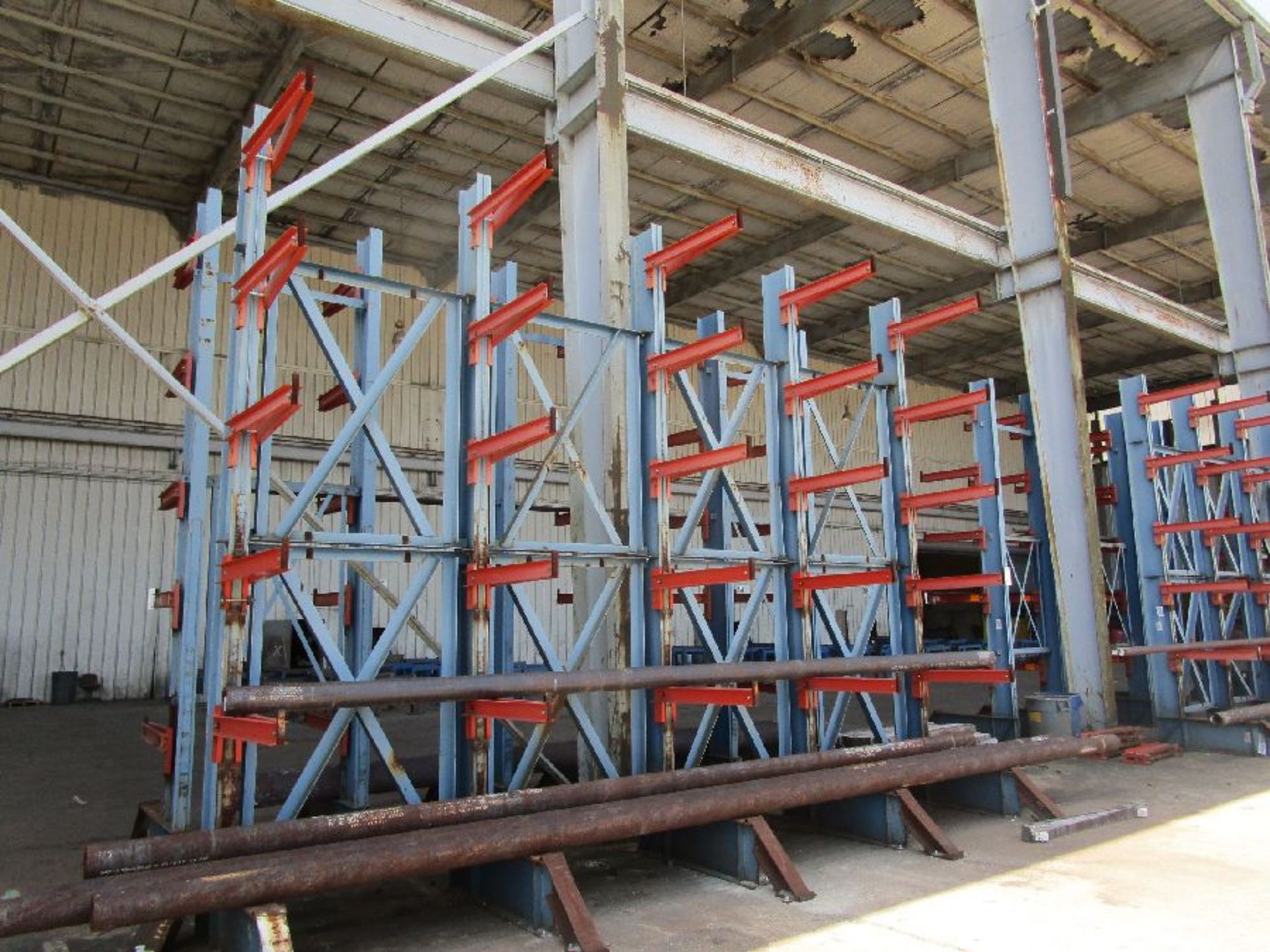 4-Tier Cantilevered Racking - Image 2 of 2