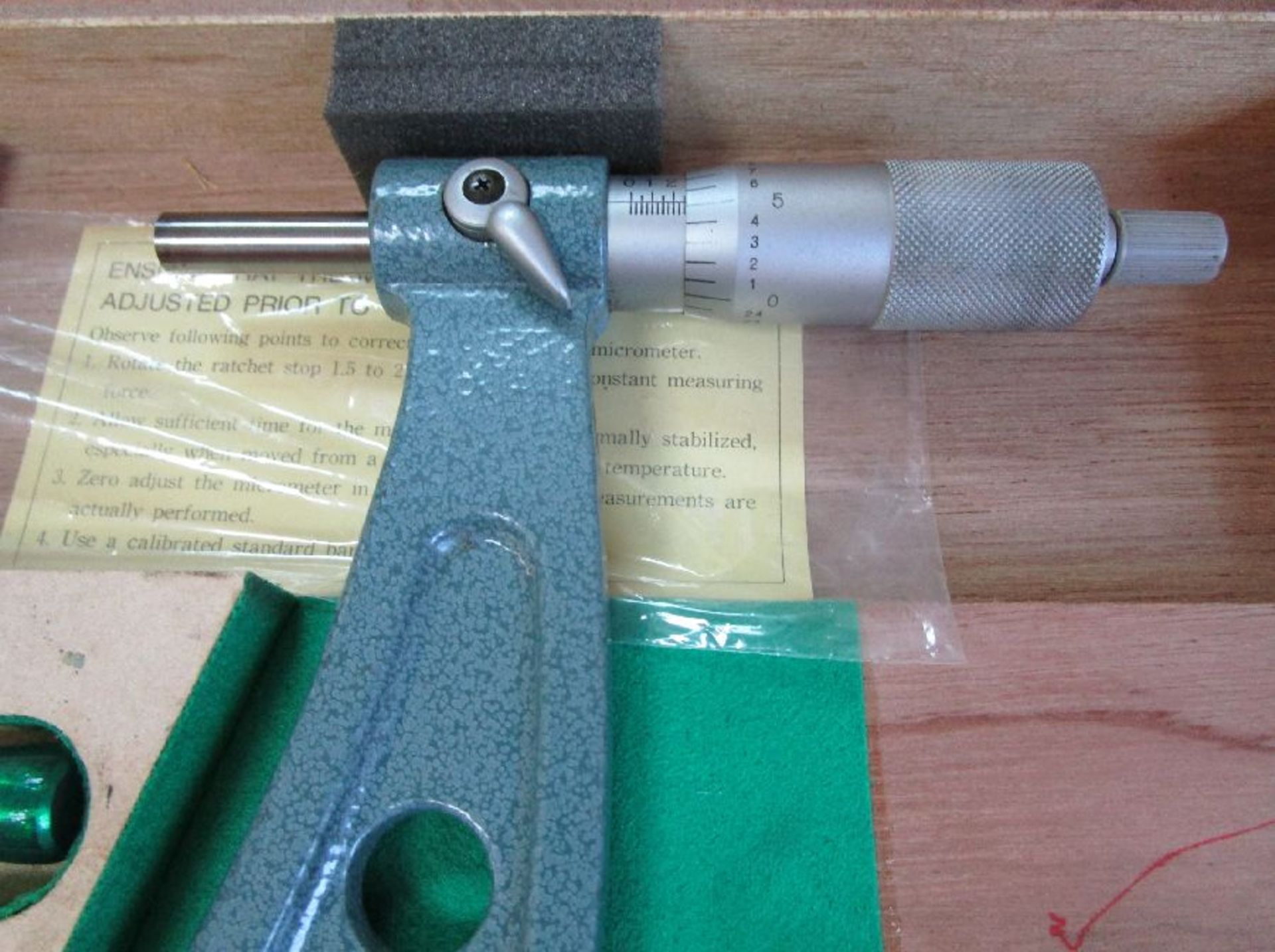 Mitutoyo Model 103-194 14""-16"" Outside Micrometer - Image 4 of 5