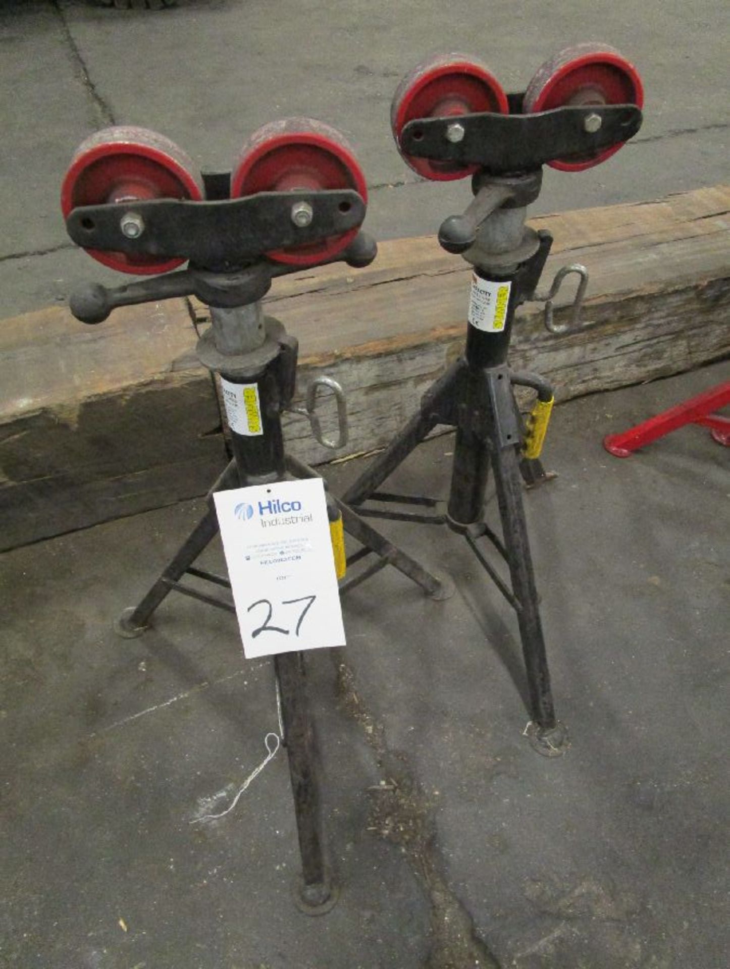 Summer Model 772842 2500 lbs Pipe Stand