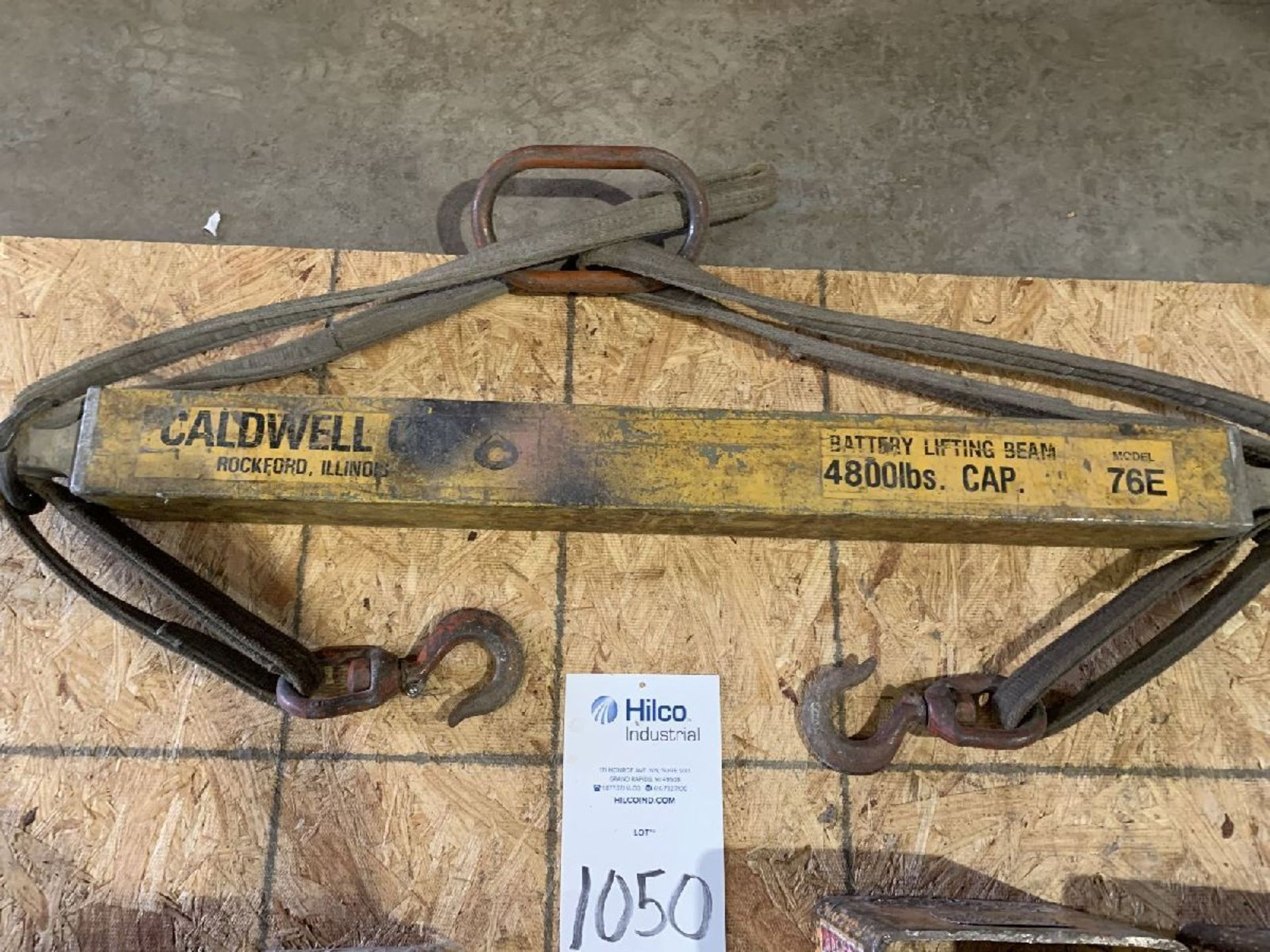 Caldwell 1-3' Spreader Bar - Image 2 of 4