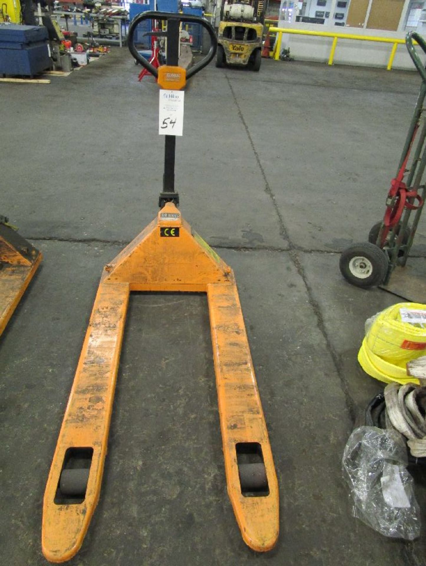 Global 5500 lbs Pallet Jack