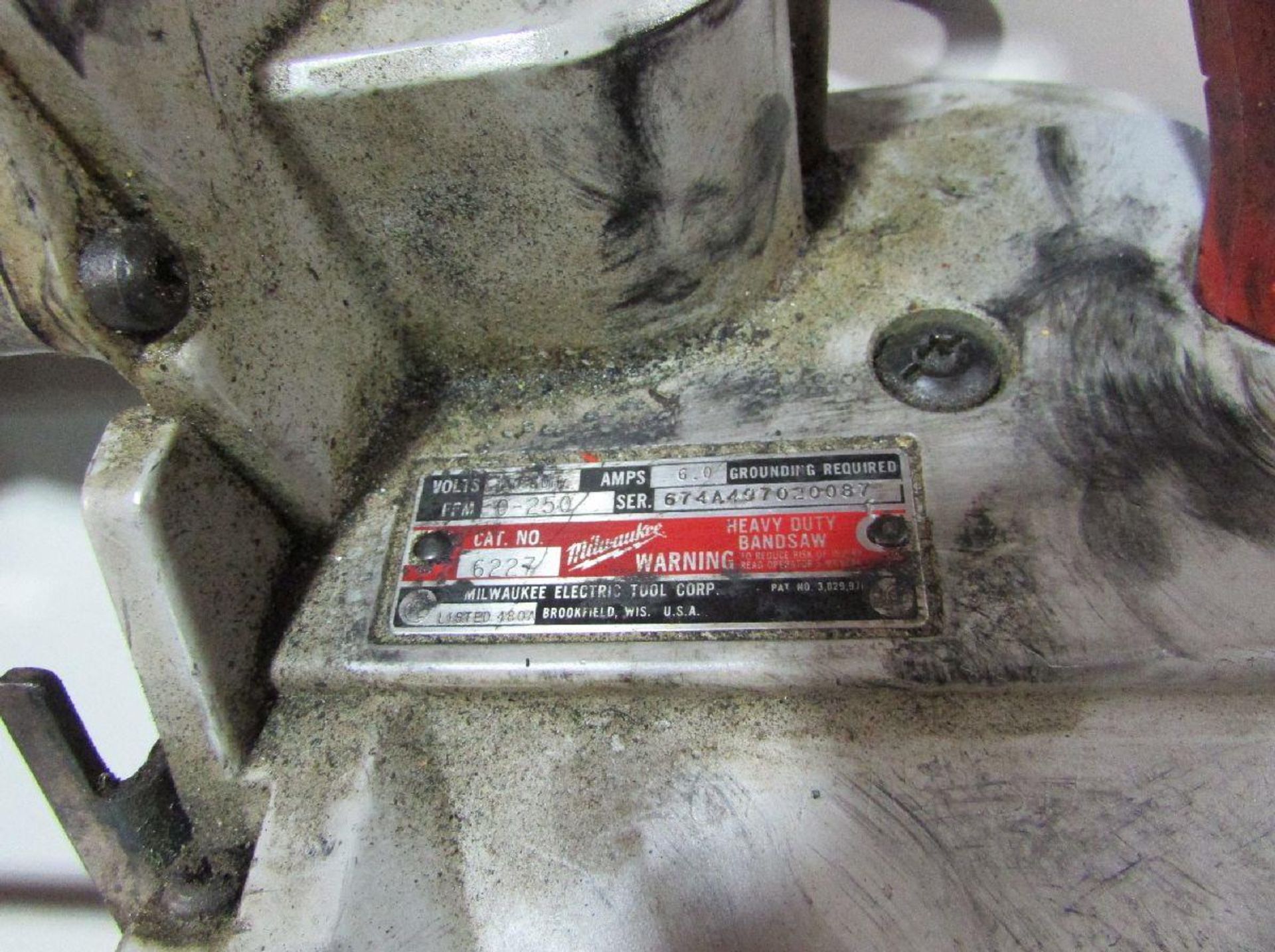 Milwaukee Cat # 6227 Heavy Duty VS Electric Portable Band Saw - Image 2 of 3