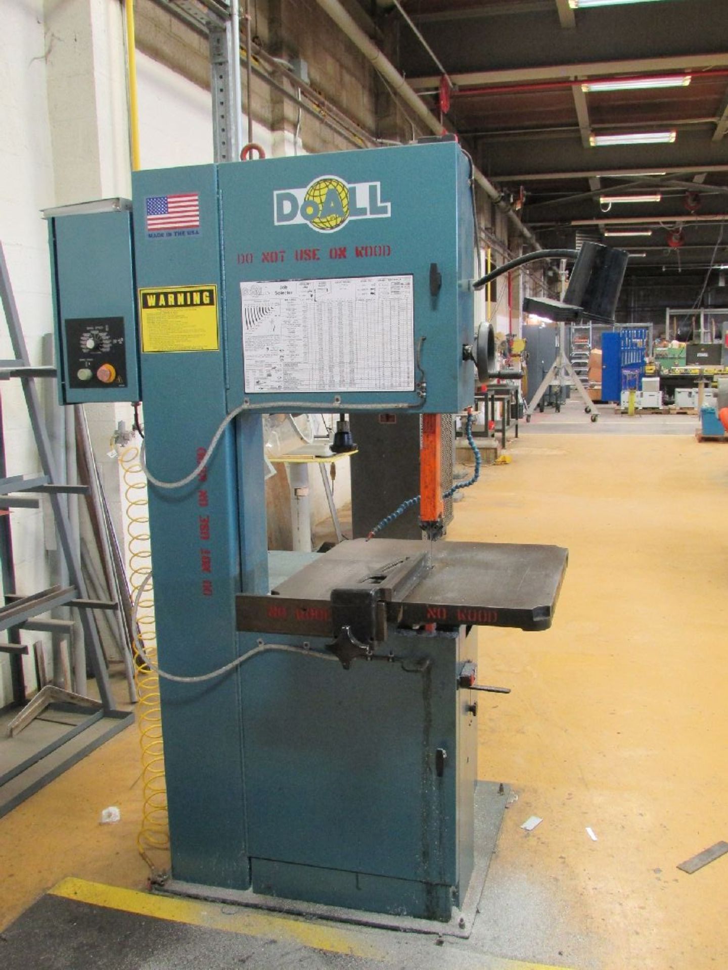 DoAll Model 2013-V3 20" Vertical Band Saw